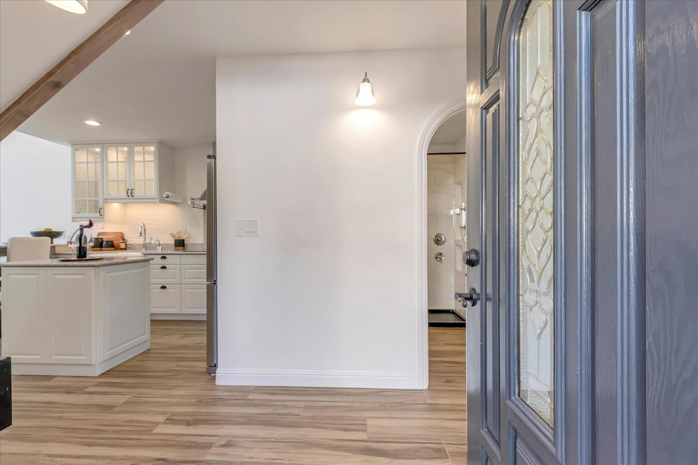 1207 Tera Nova Boulevard