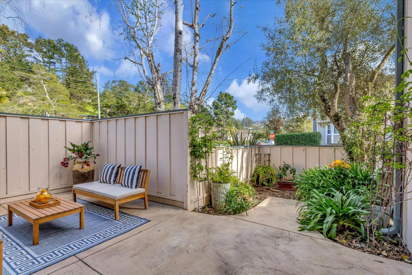 1207 Tera Nova Boulevard