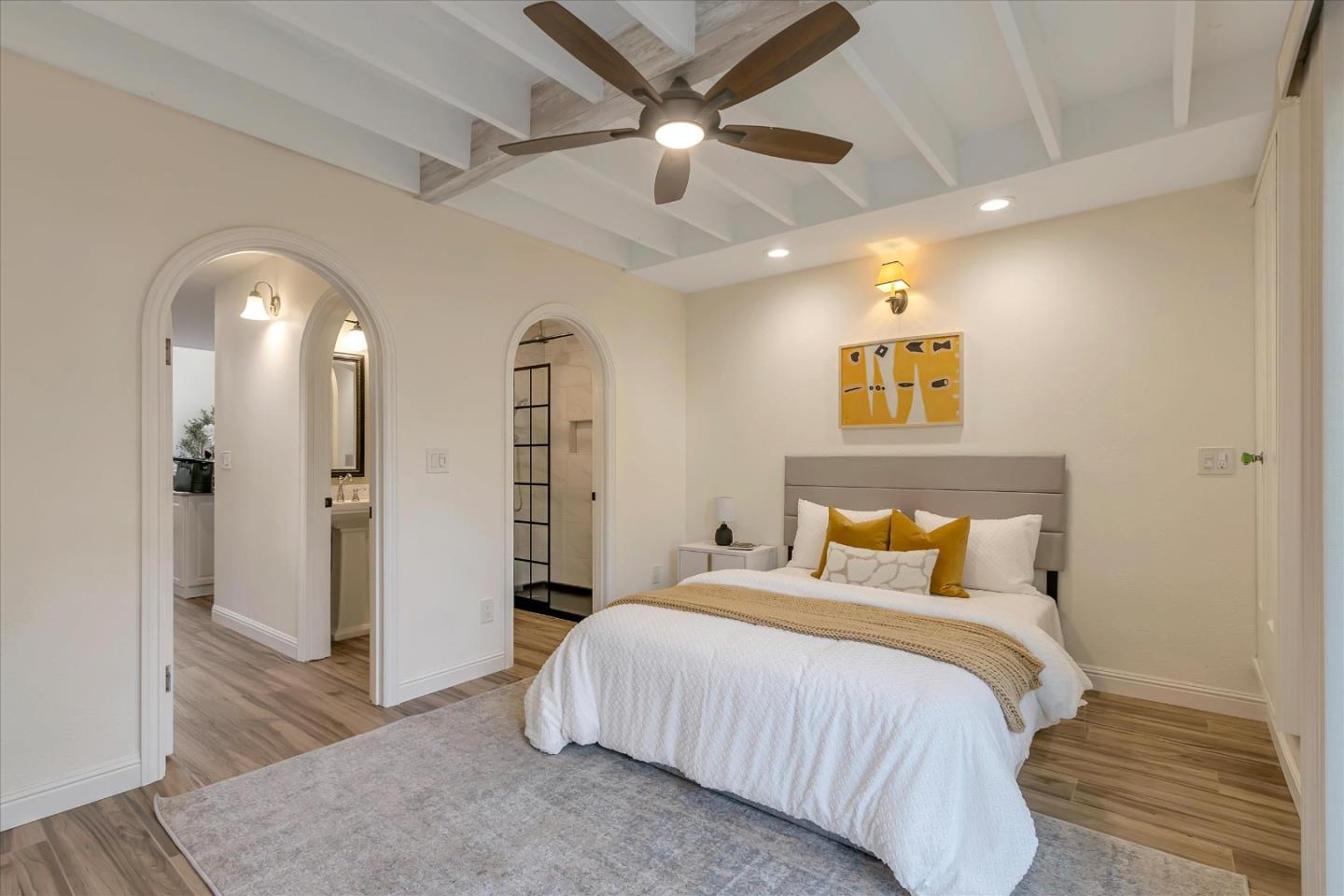 1207 Tera Nova Boulevard