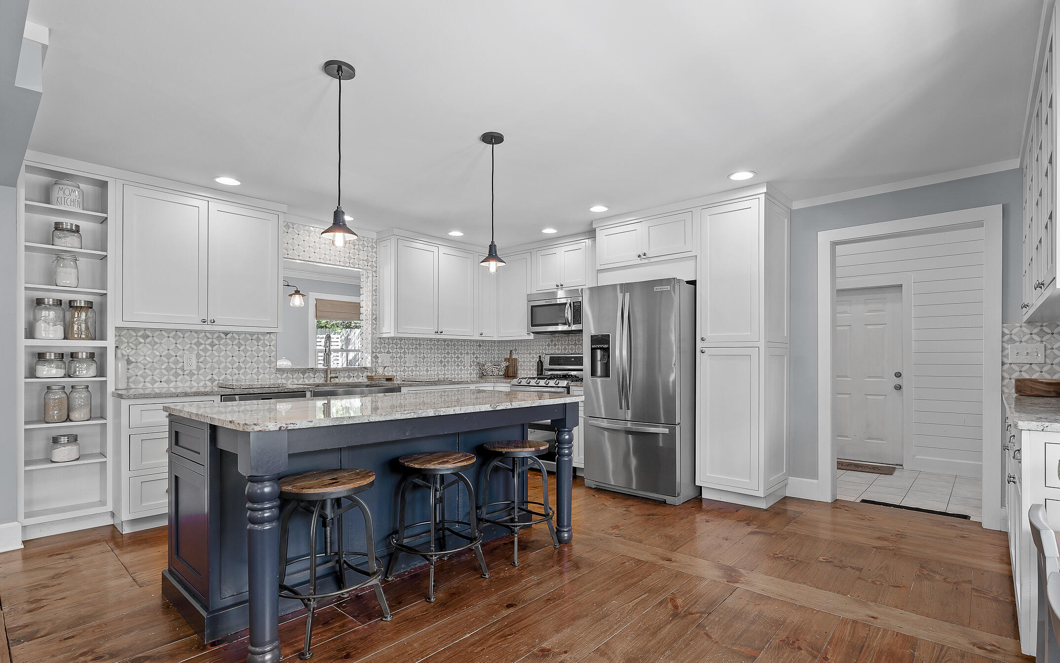 2203 NW Woodcreek Drive