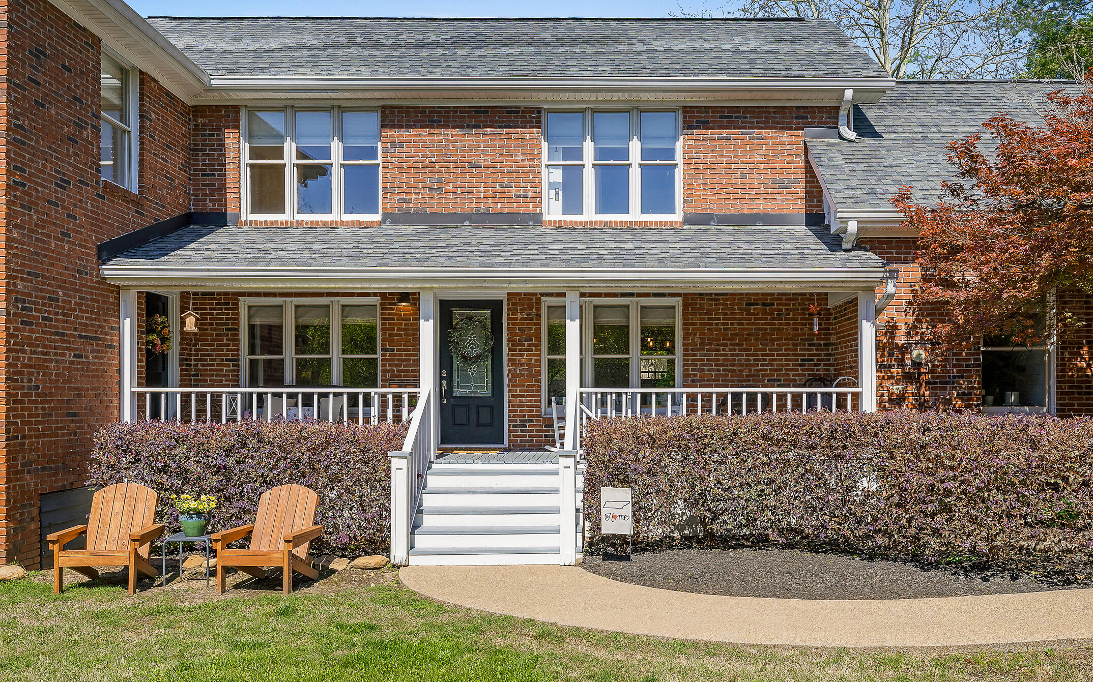 2203 NW Woodcreek Drive