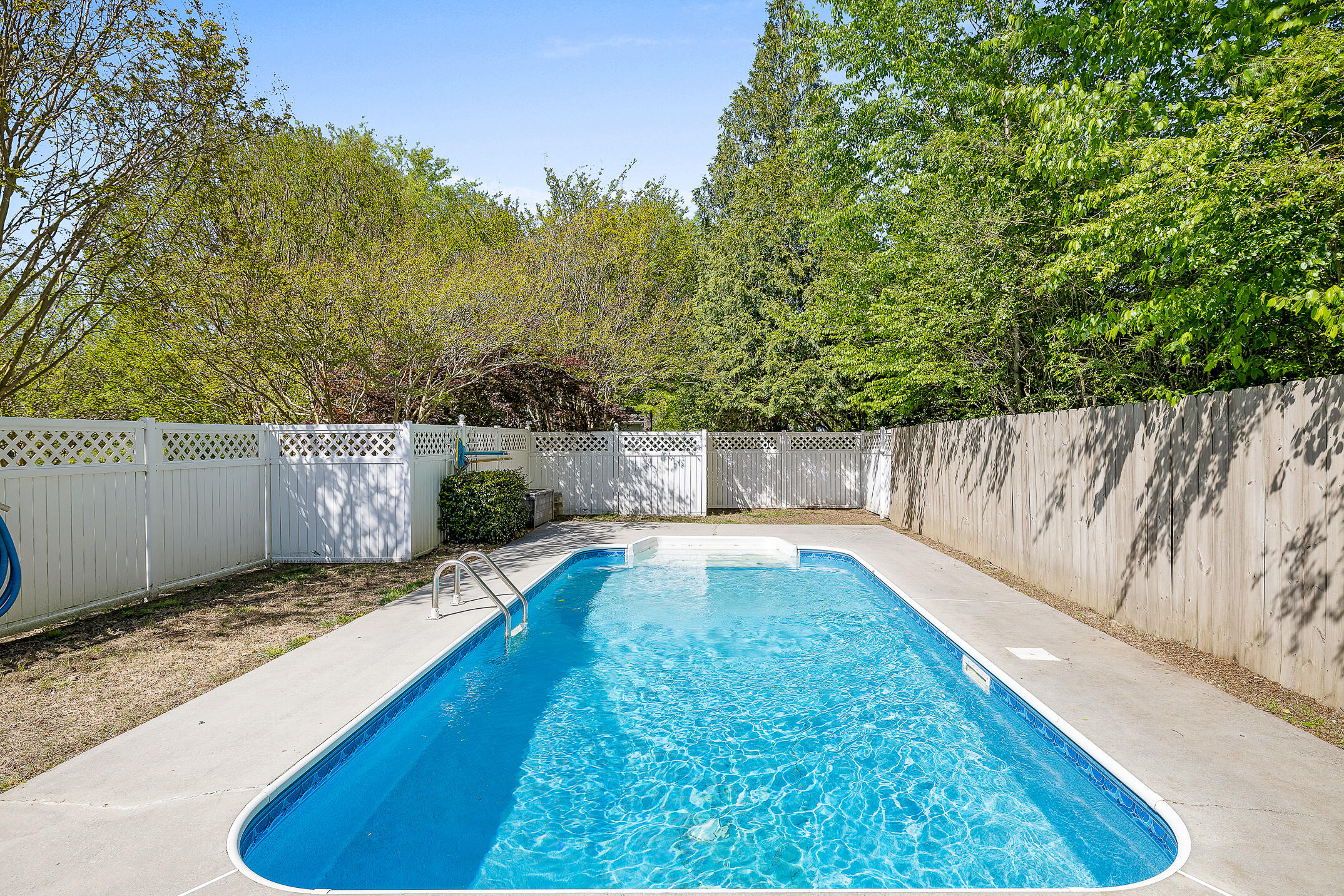 2203 NW Woodcreek Drive