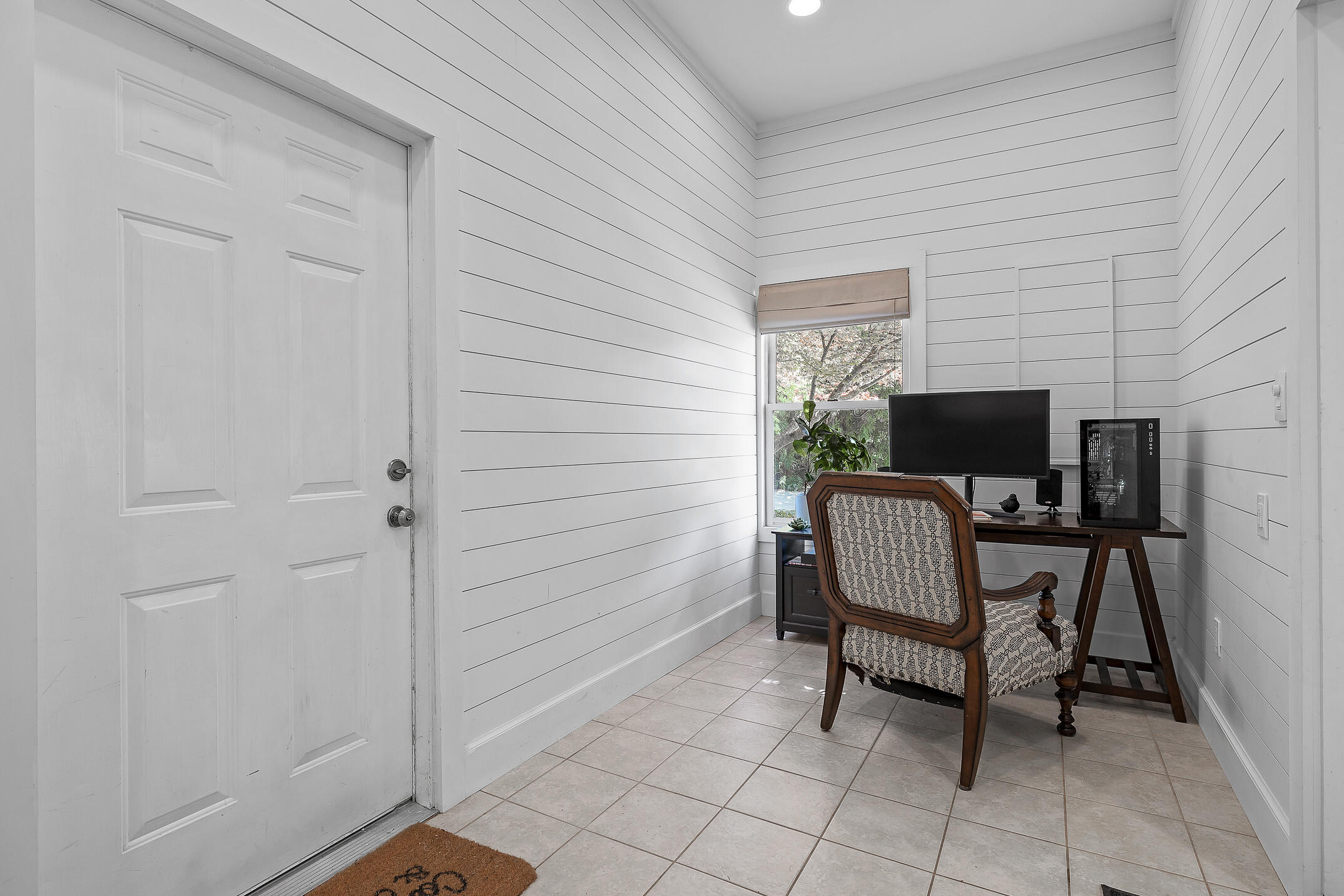 2203 NW Woodcreek Drive