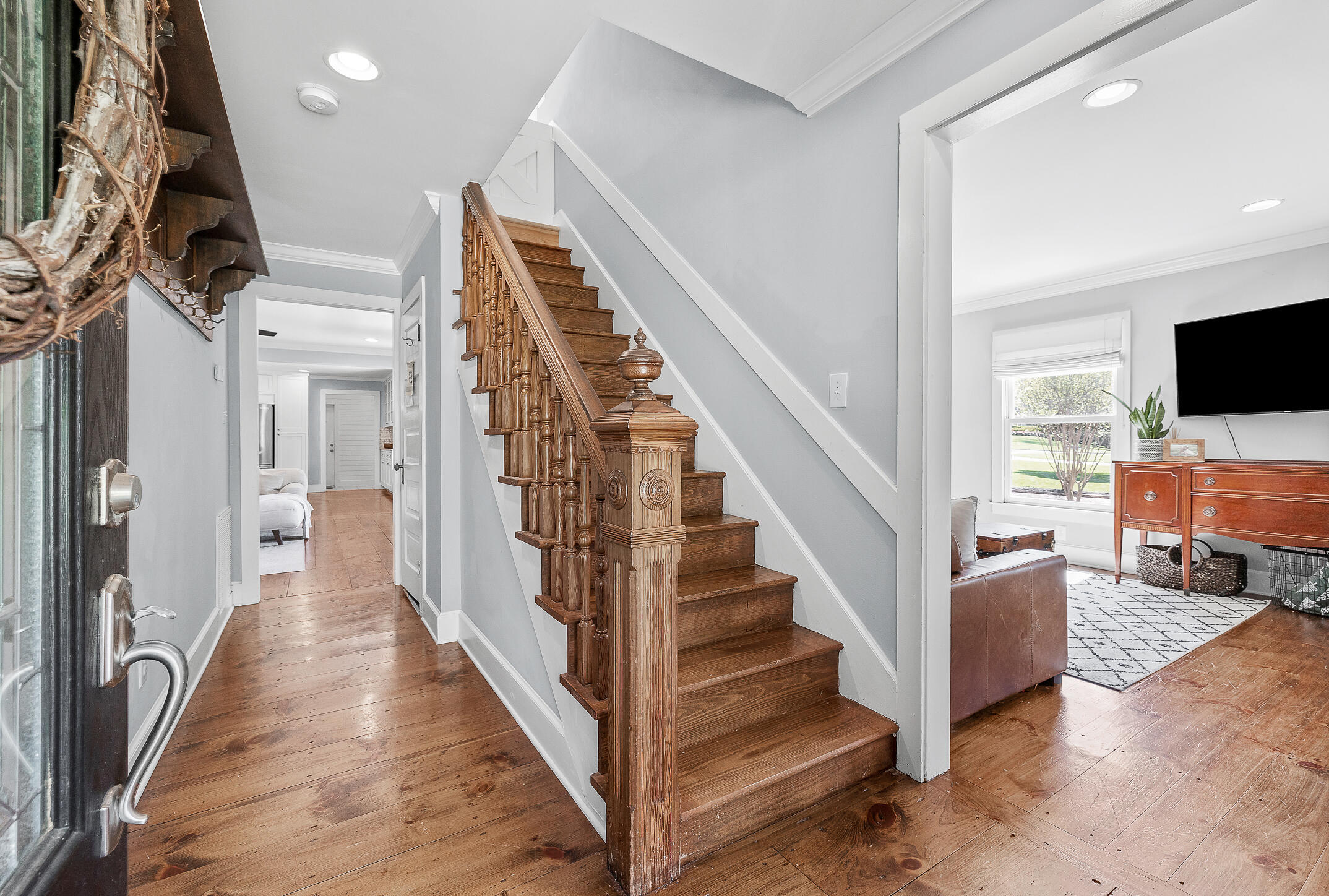 2203 NW Woodcreek Drive
