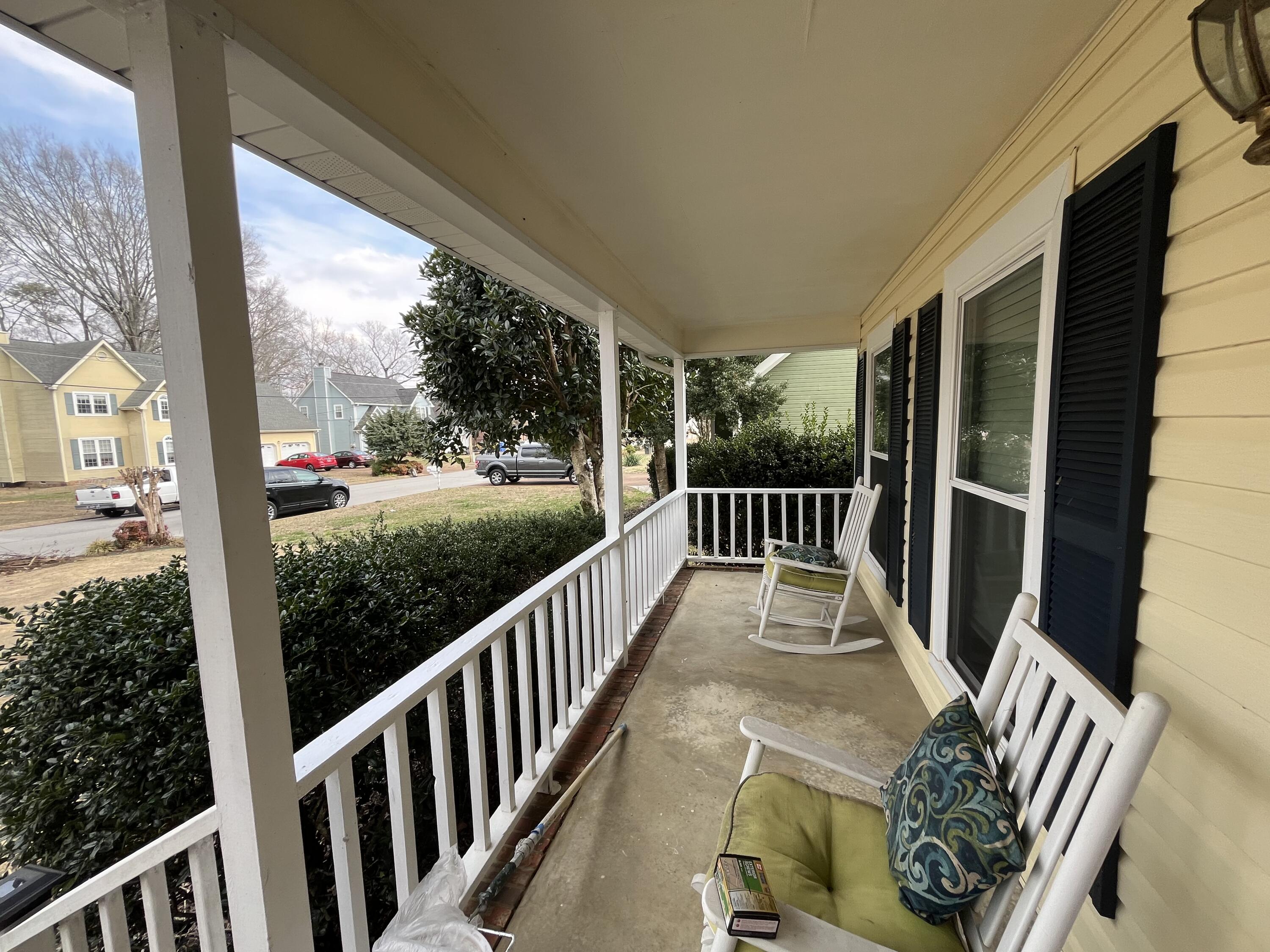 1610 Brook Manor Dr Drive