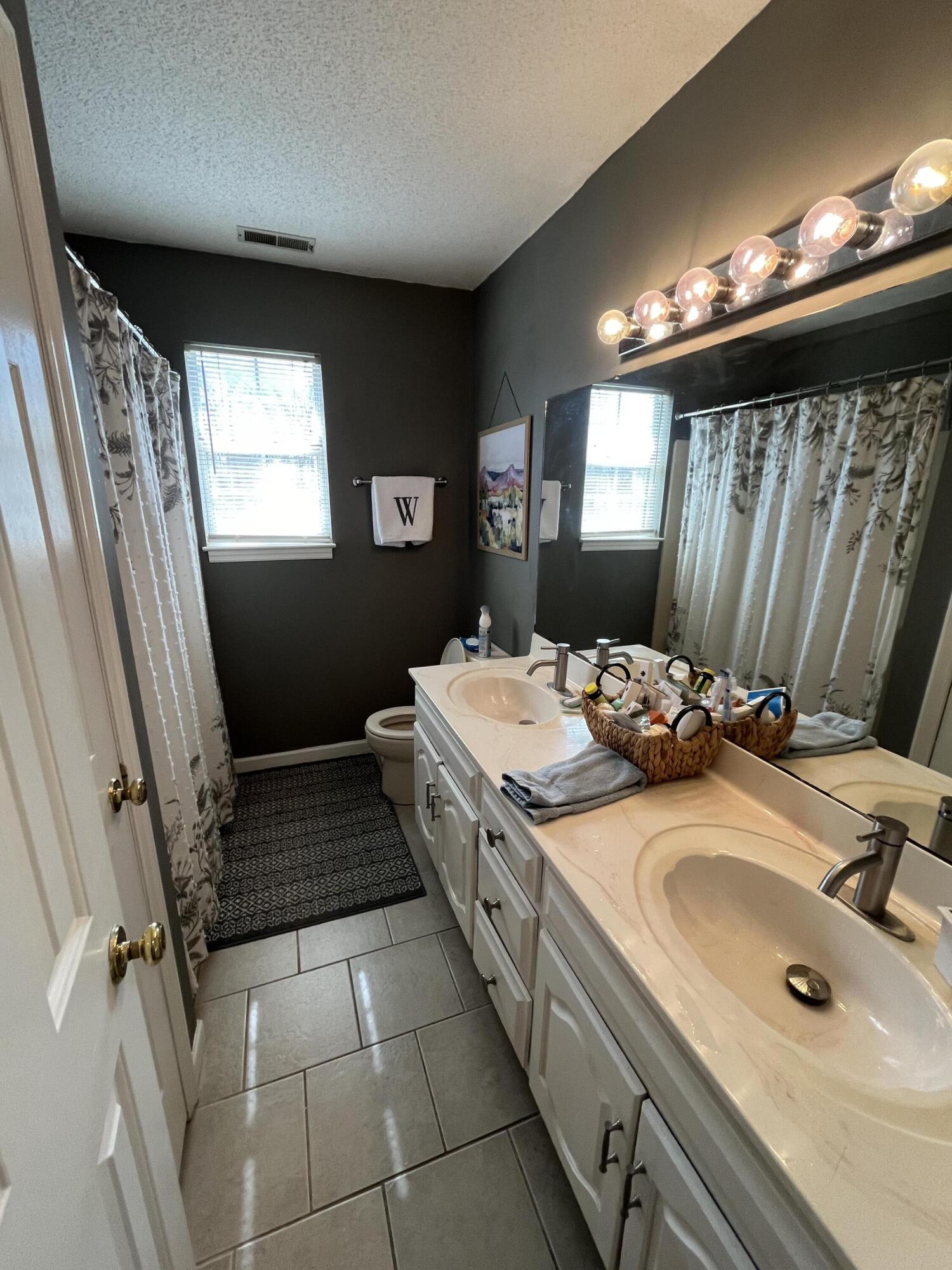 1610 Brook Manor Dr Drive