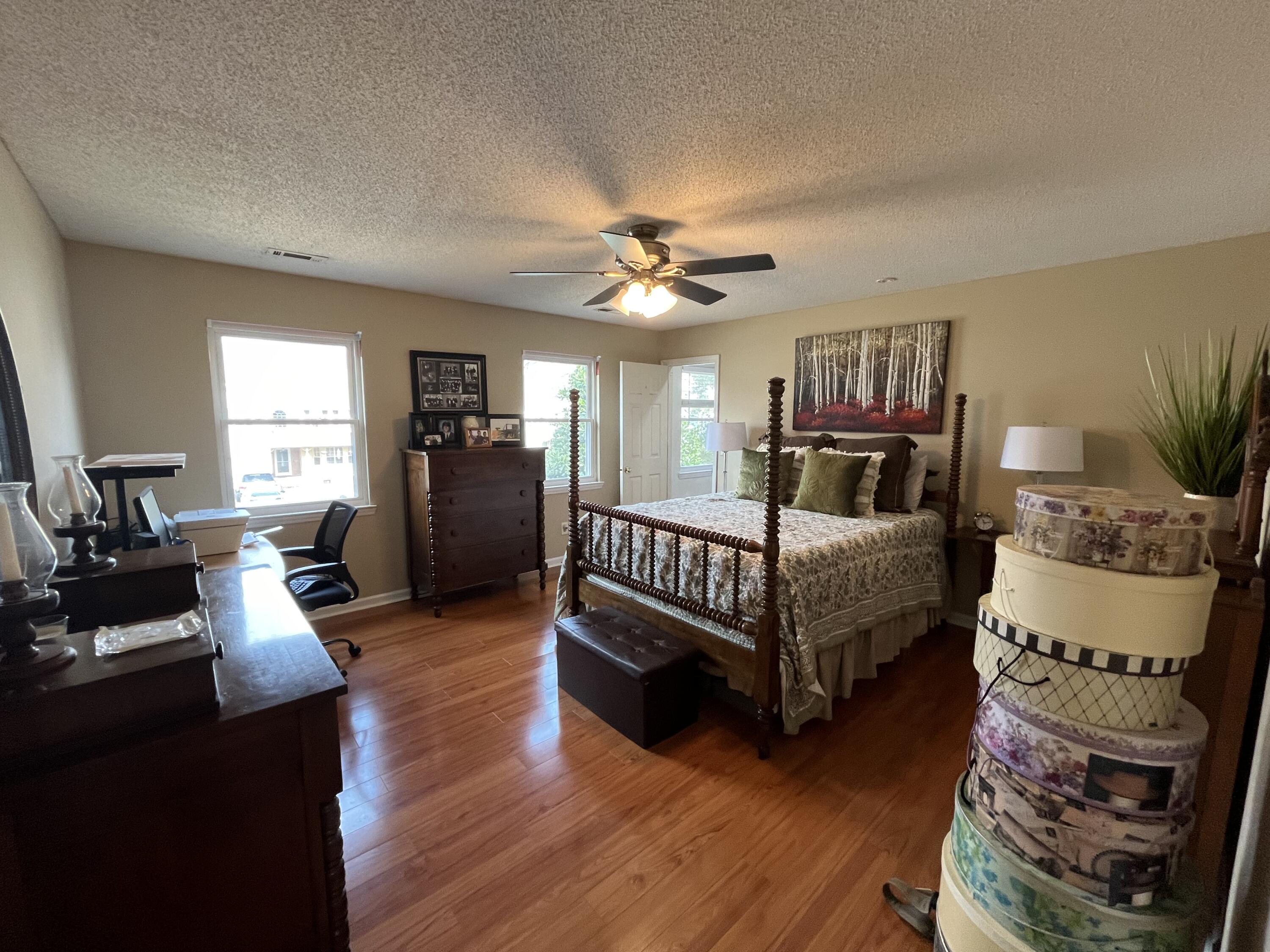 1610 Brook Manor Dr Drive