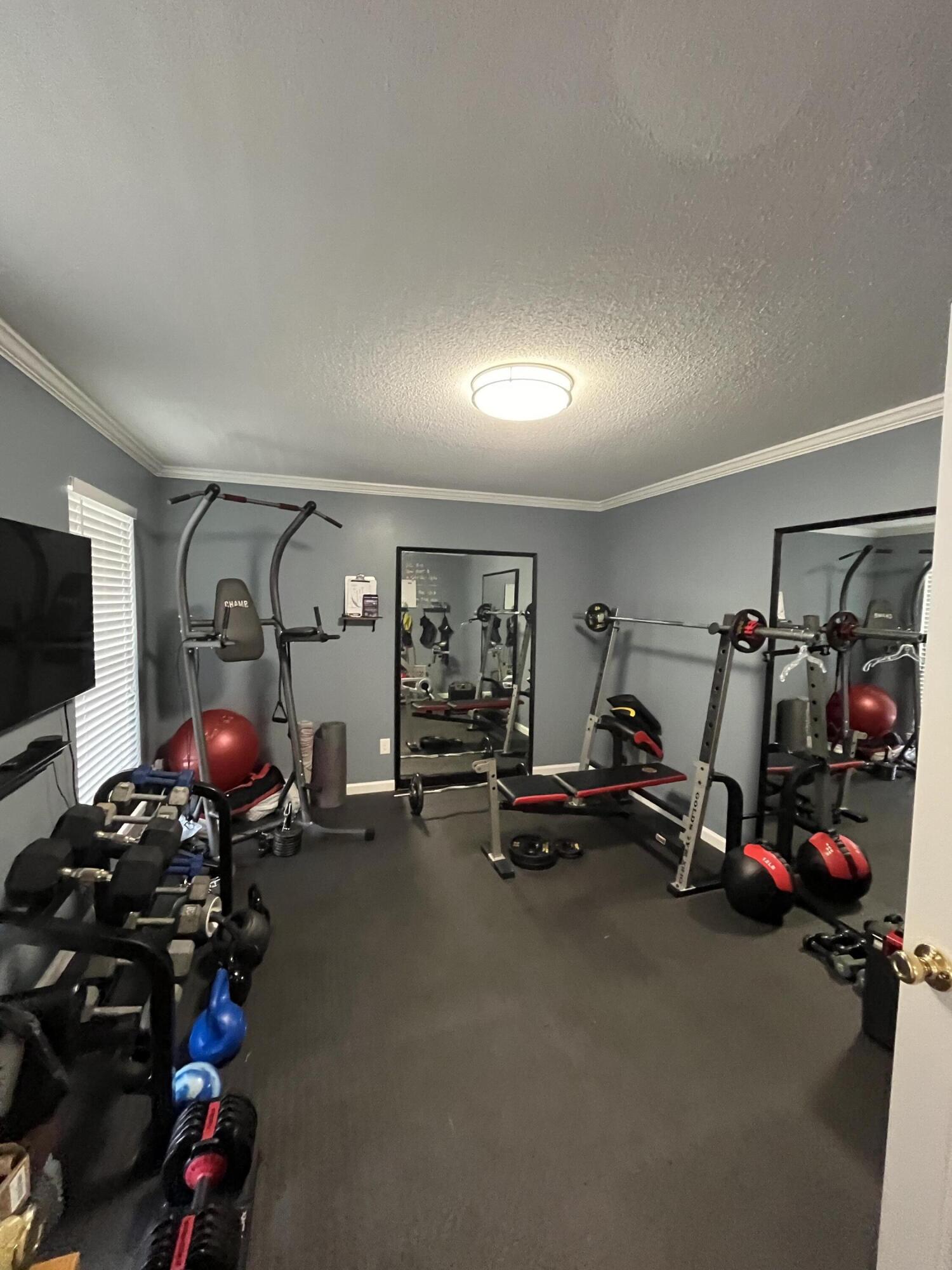 1610 Brook Manor Dr Drive