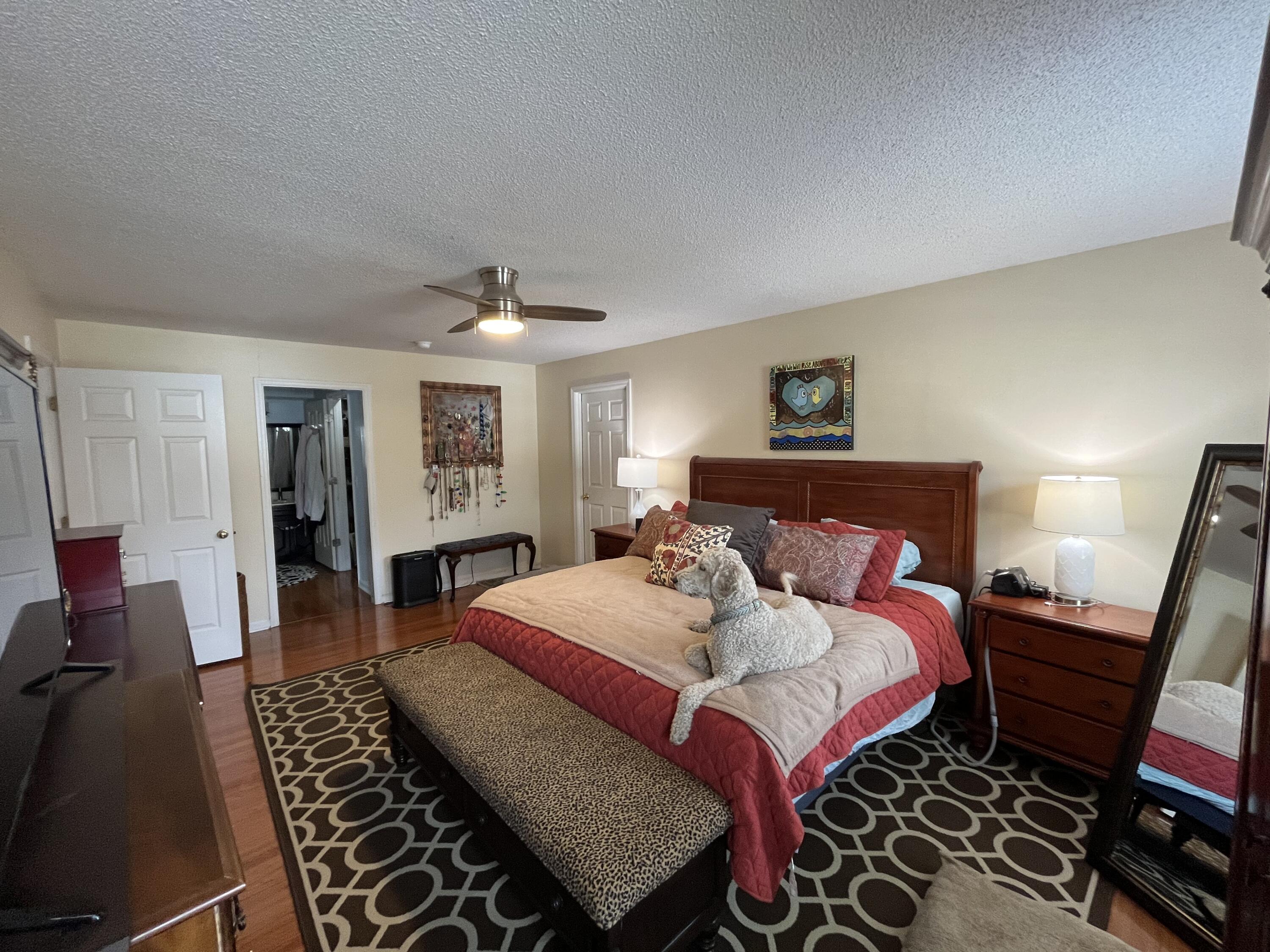 1610 Brook Manor Dr Drive