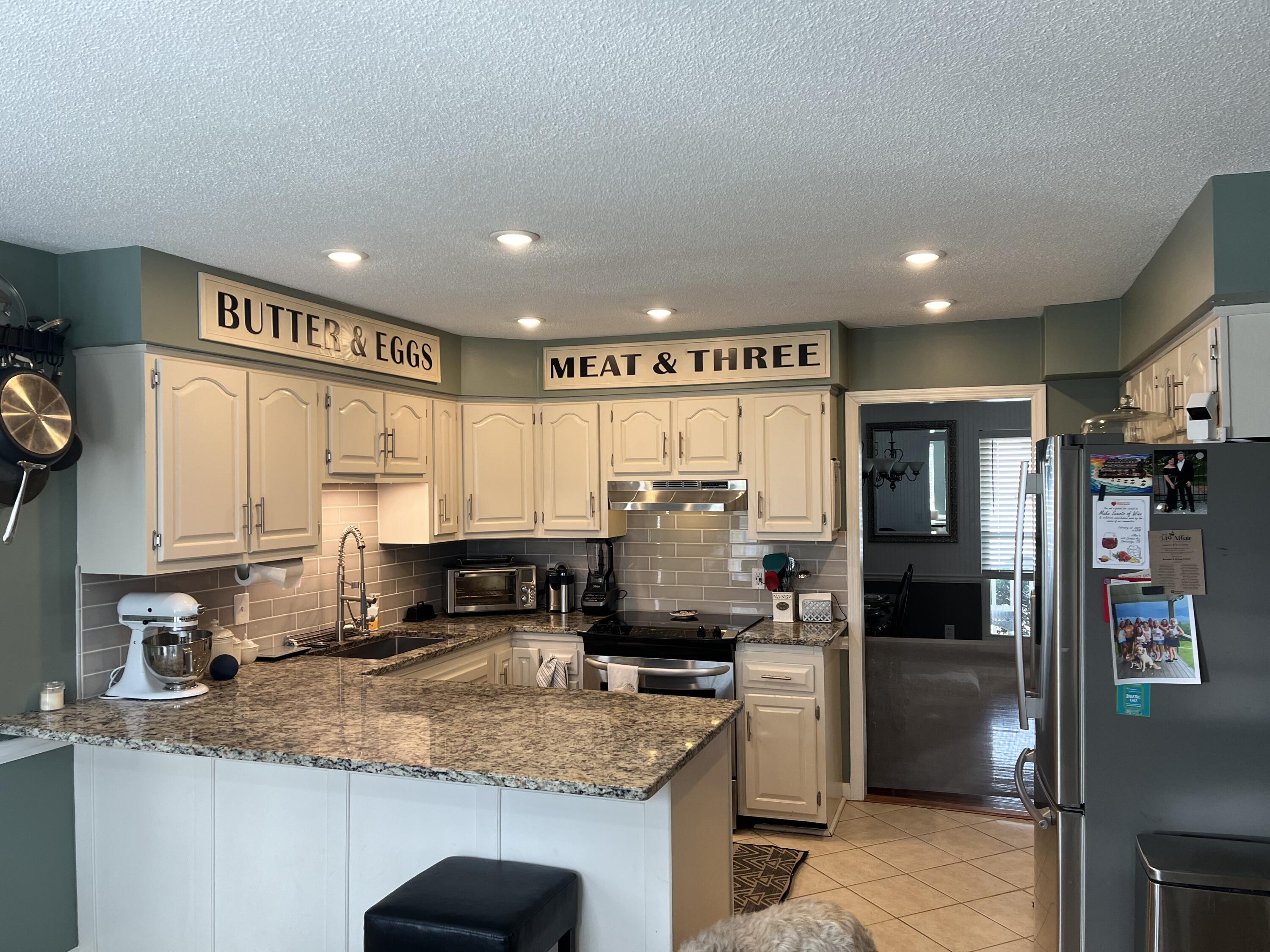 1610 Brook Manor Dr Drive