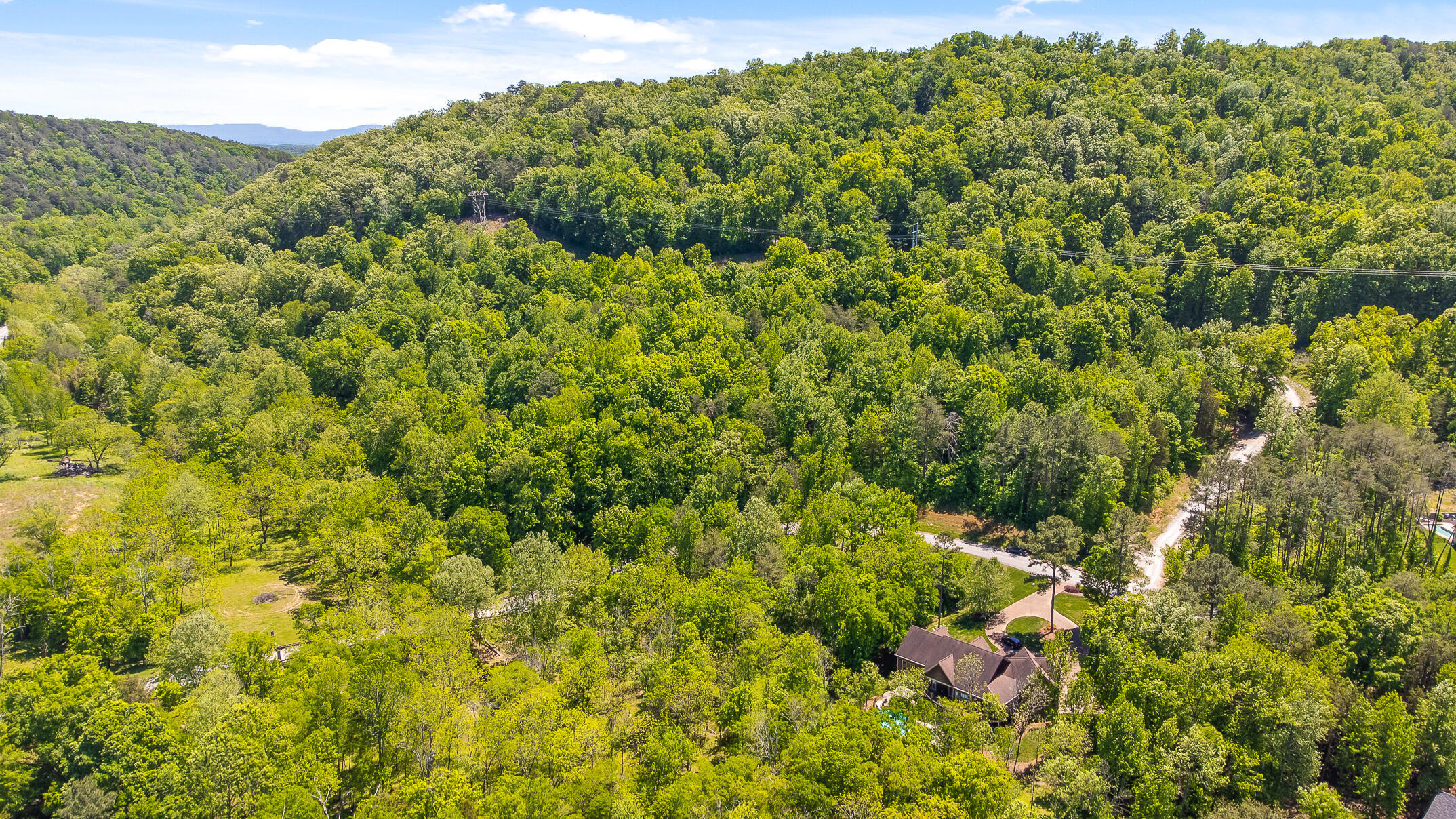 1750 Oakbrook Trail