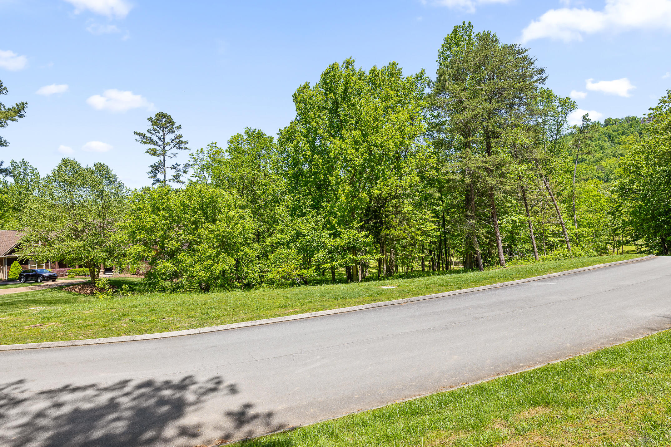 1750 Oakbrook Trail