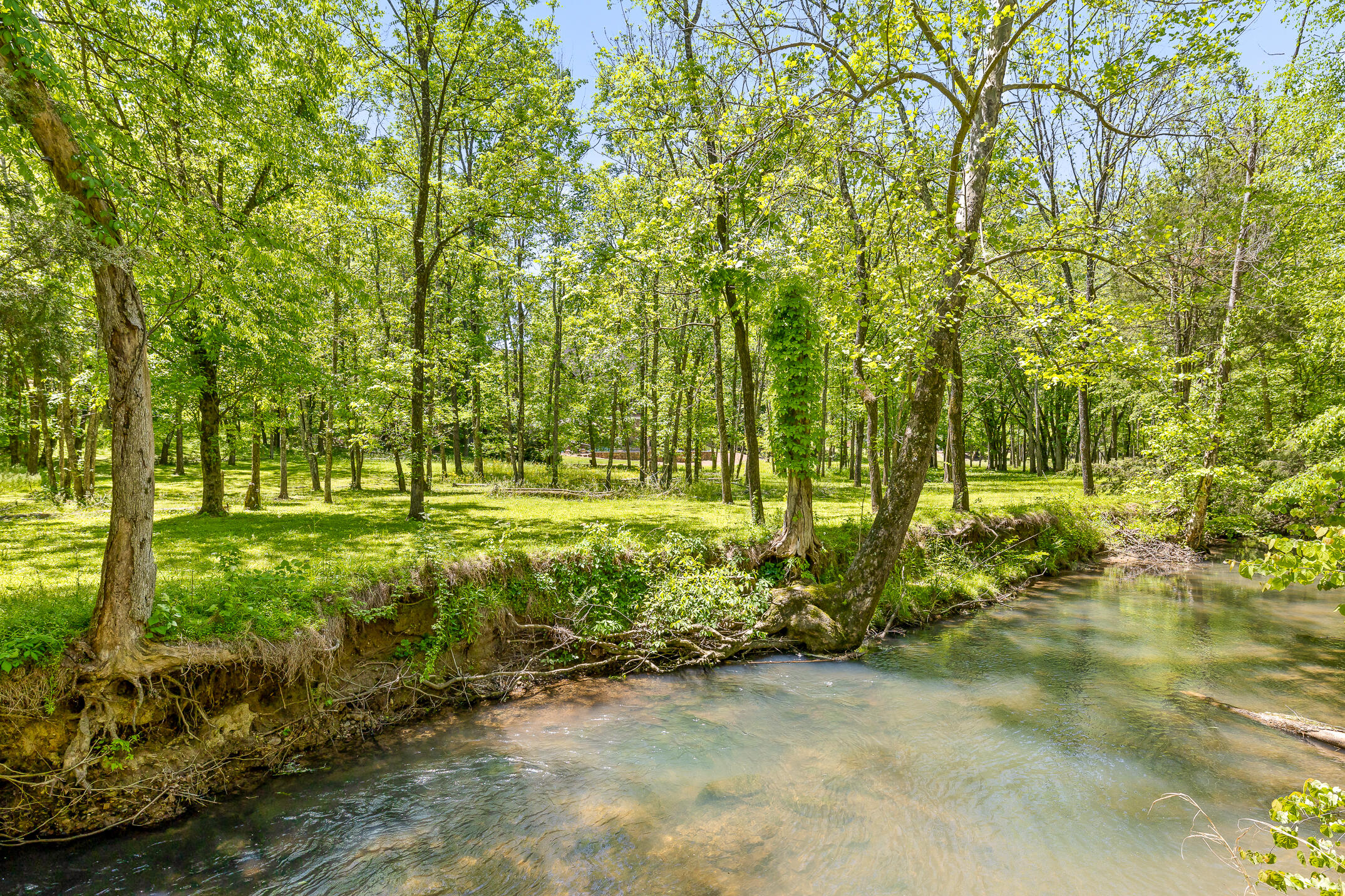 1750 Oakbrook Trail