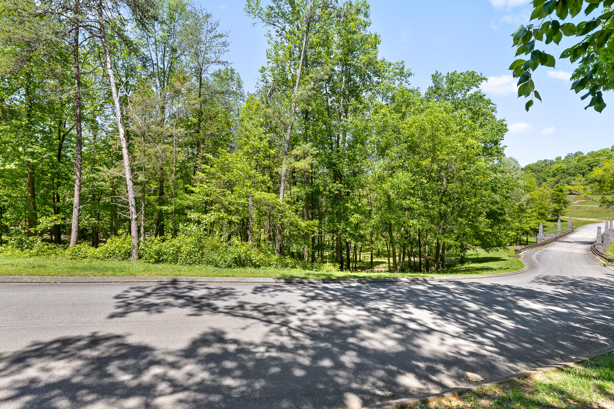 1750 Oakbrook Trail