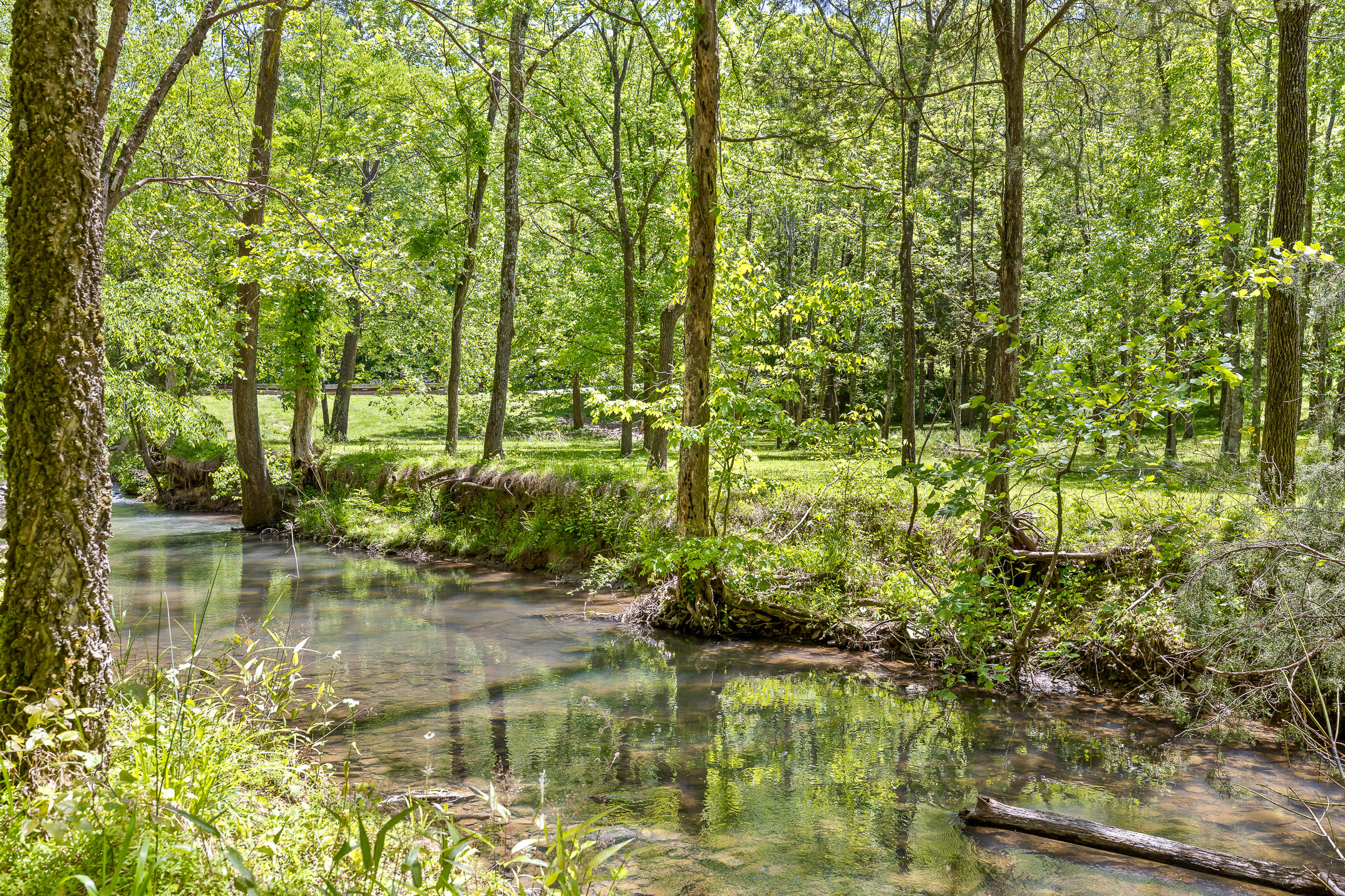 1750 Oakbrook Trail