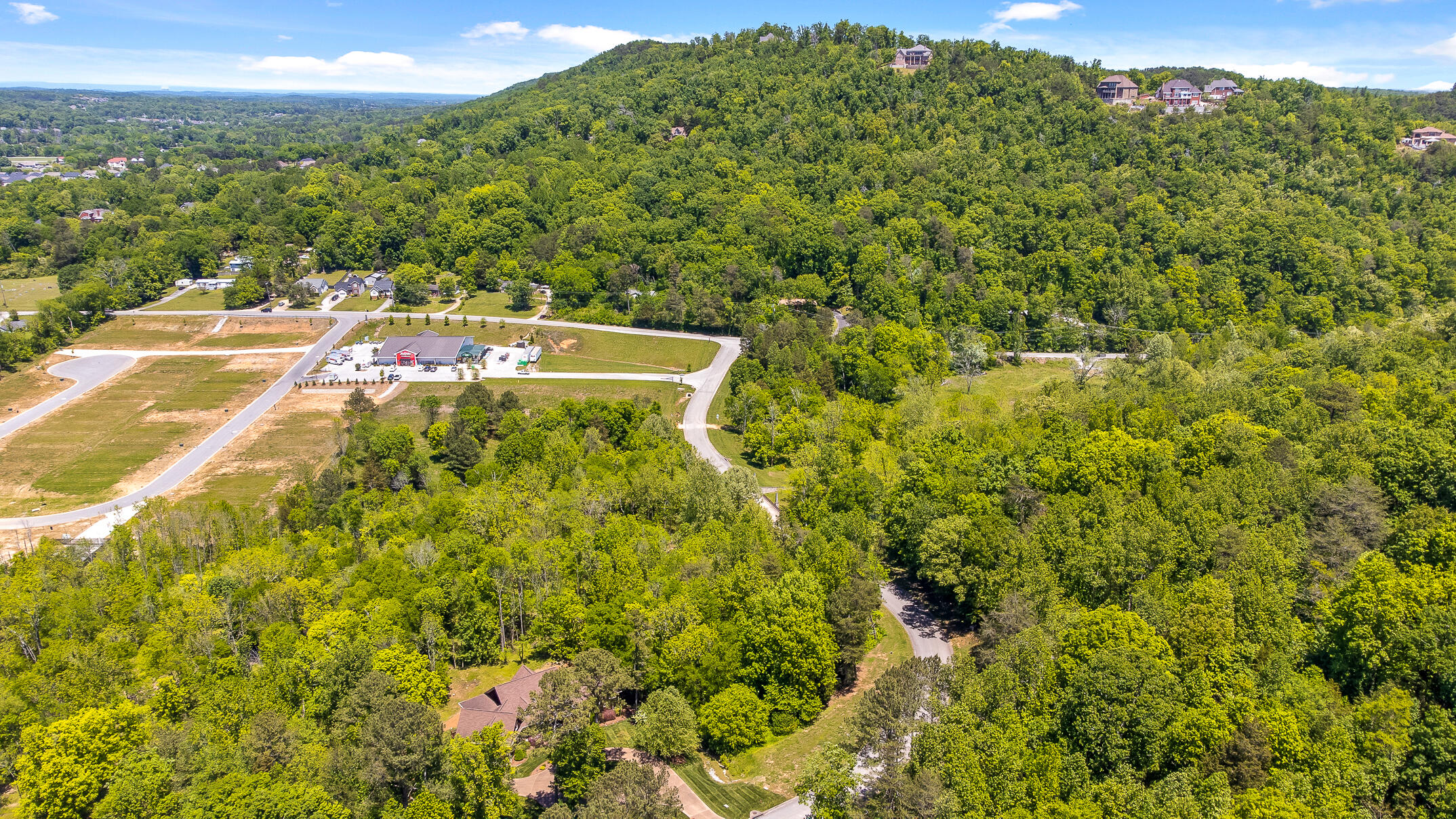 1750 Oakbrook Trail