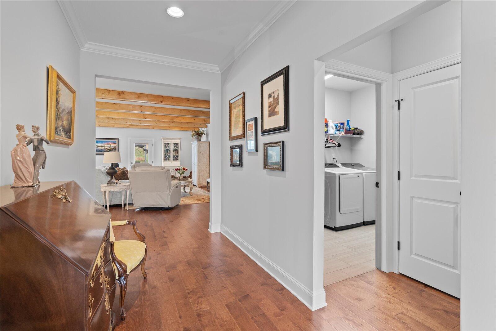 1166 Omaha Circle