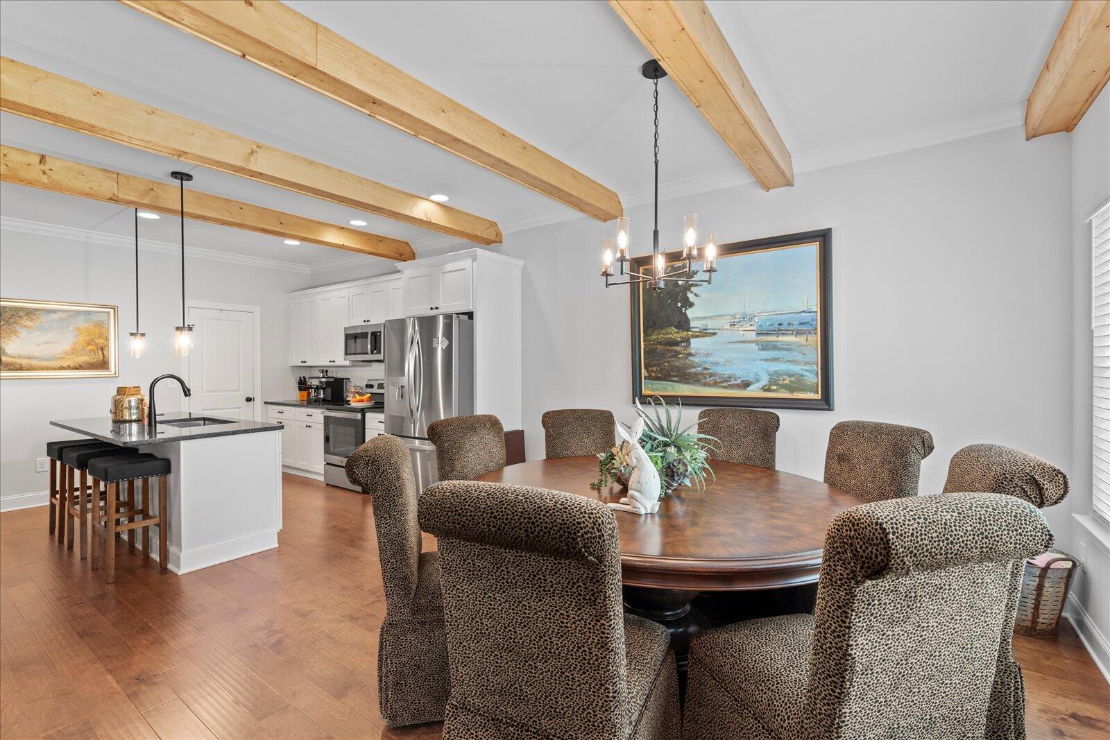 1166 Omaha Circle