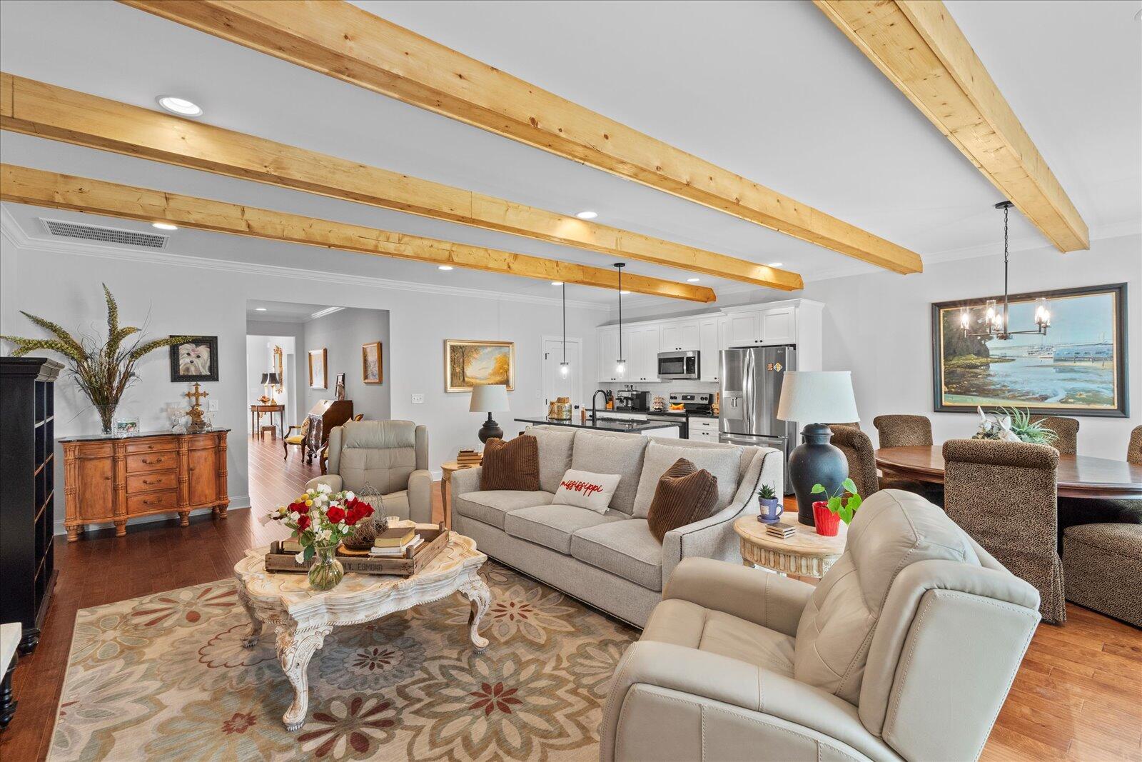1166 Omaha Circle