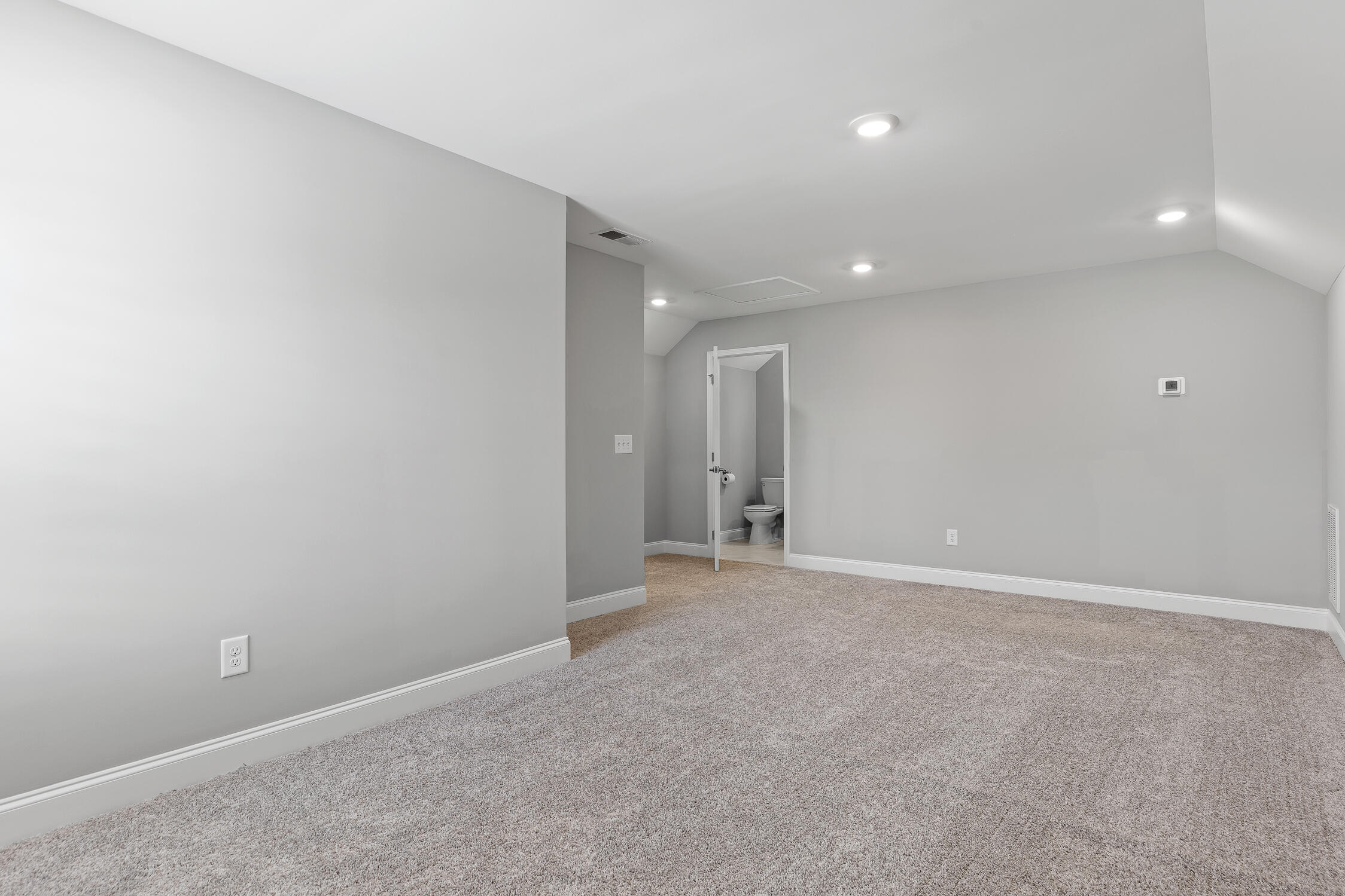 154 Founding Way