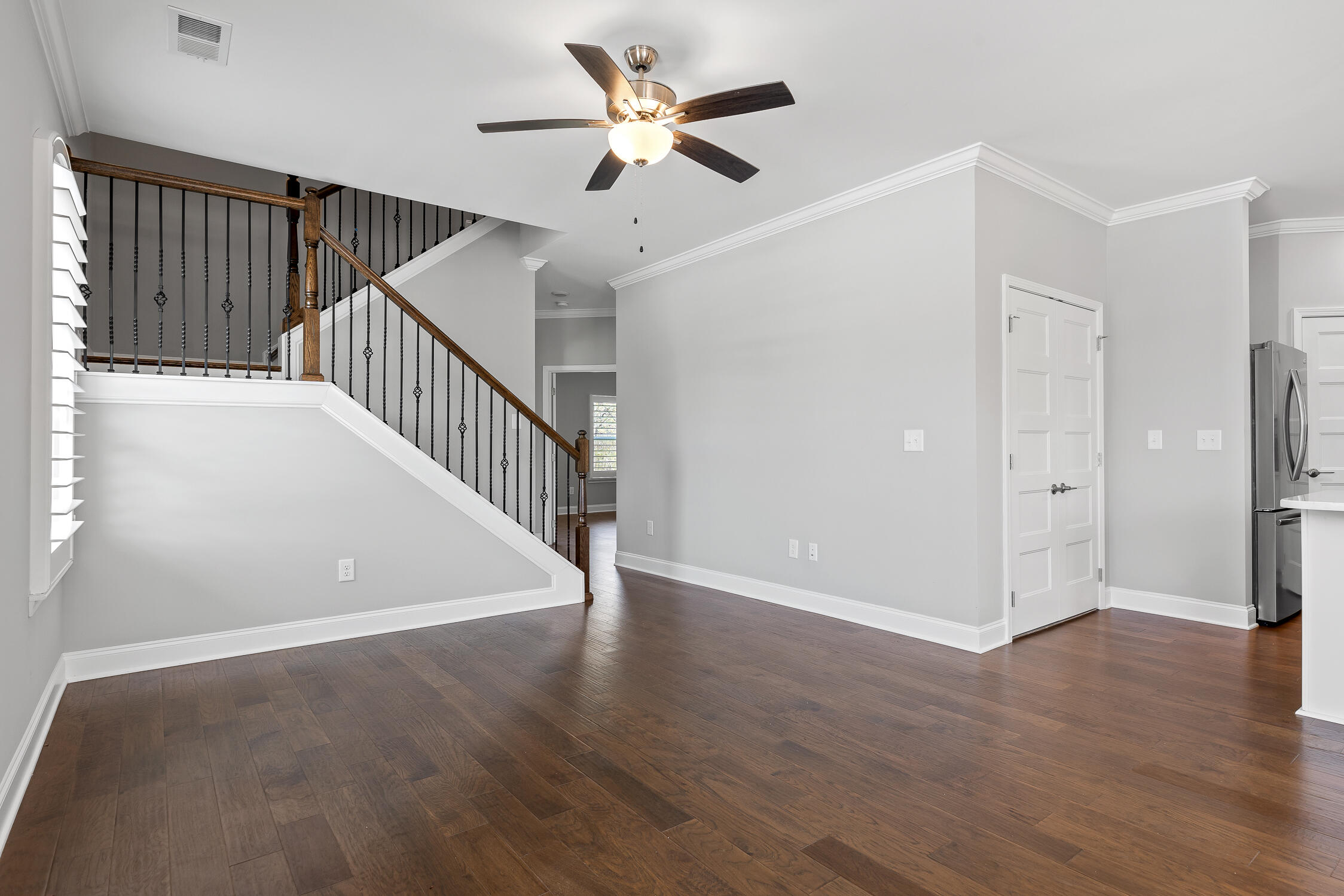 154 Founding Way