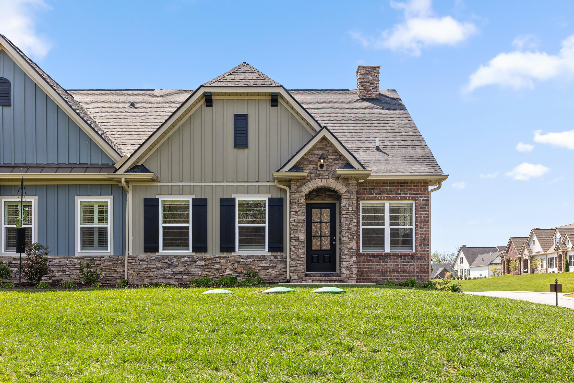 154 Founding Way