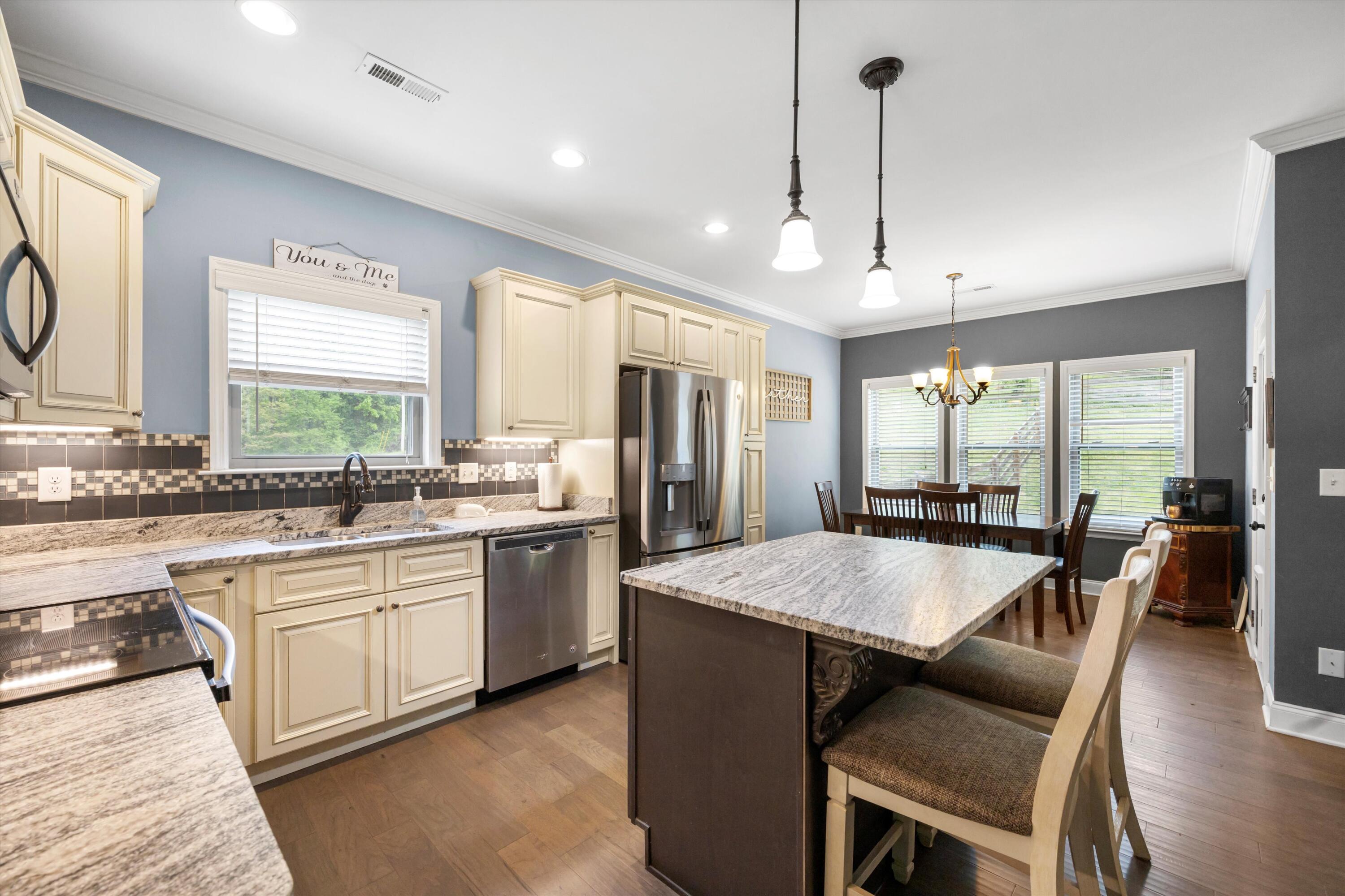 198 Hickory Ridge Trail
