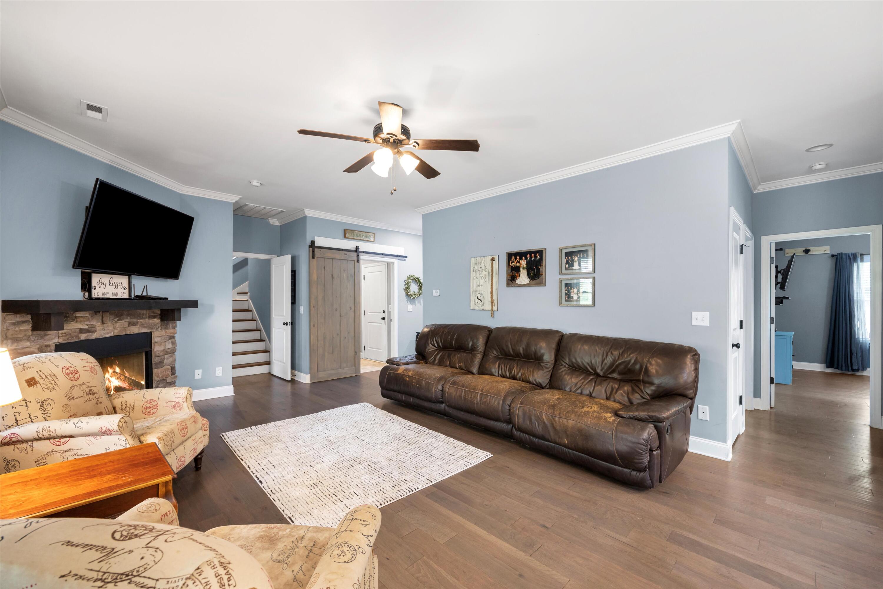 198 Hickory Ridge Trail
