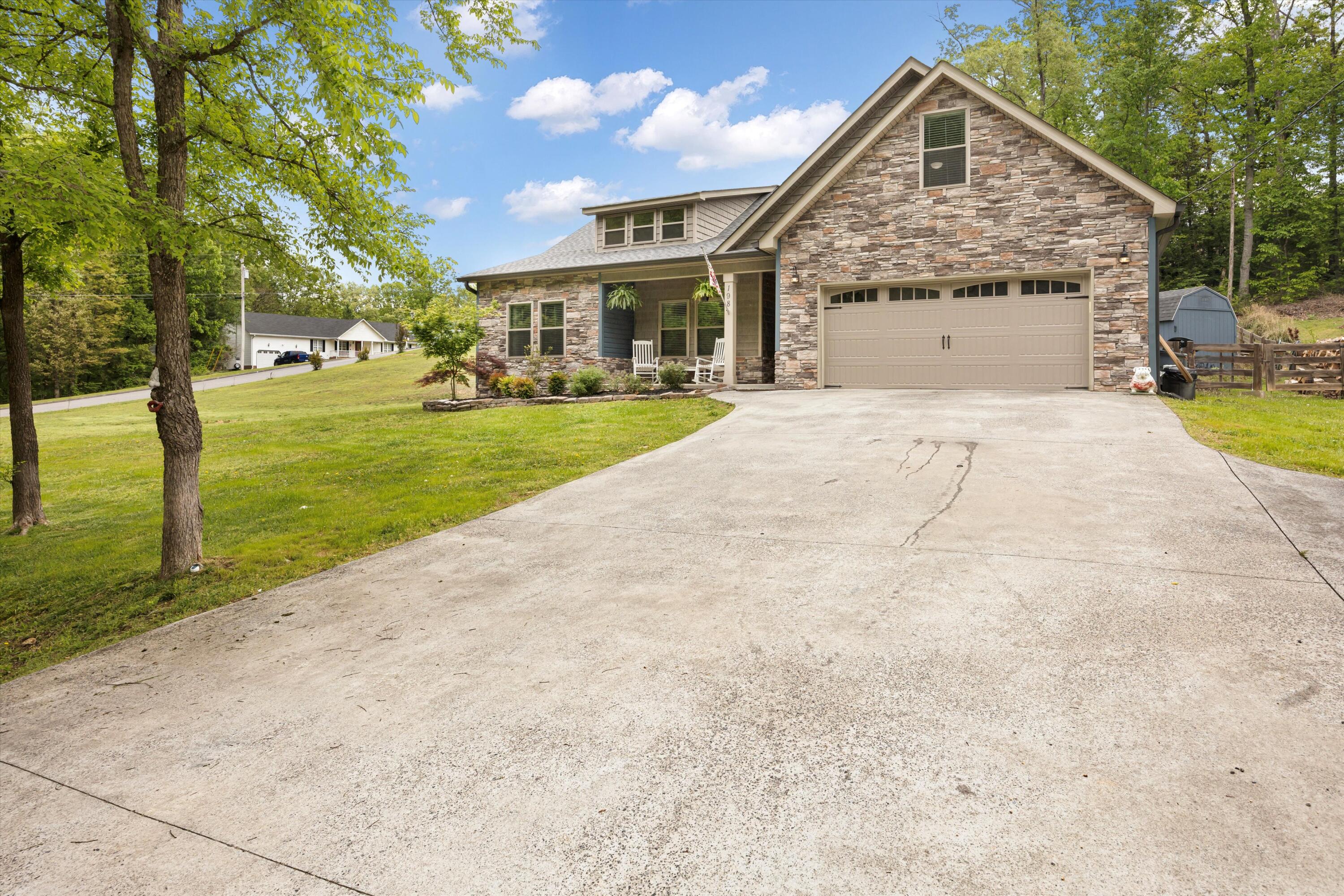 198 Hickory Ridge Trail