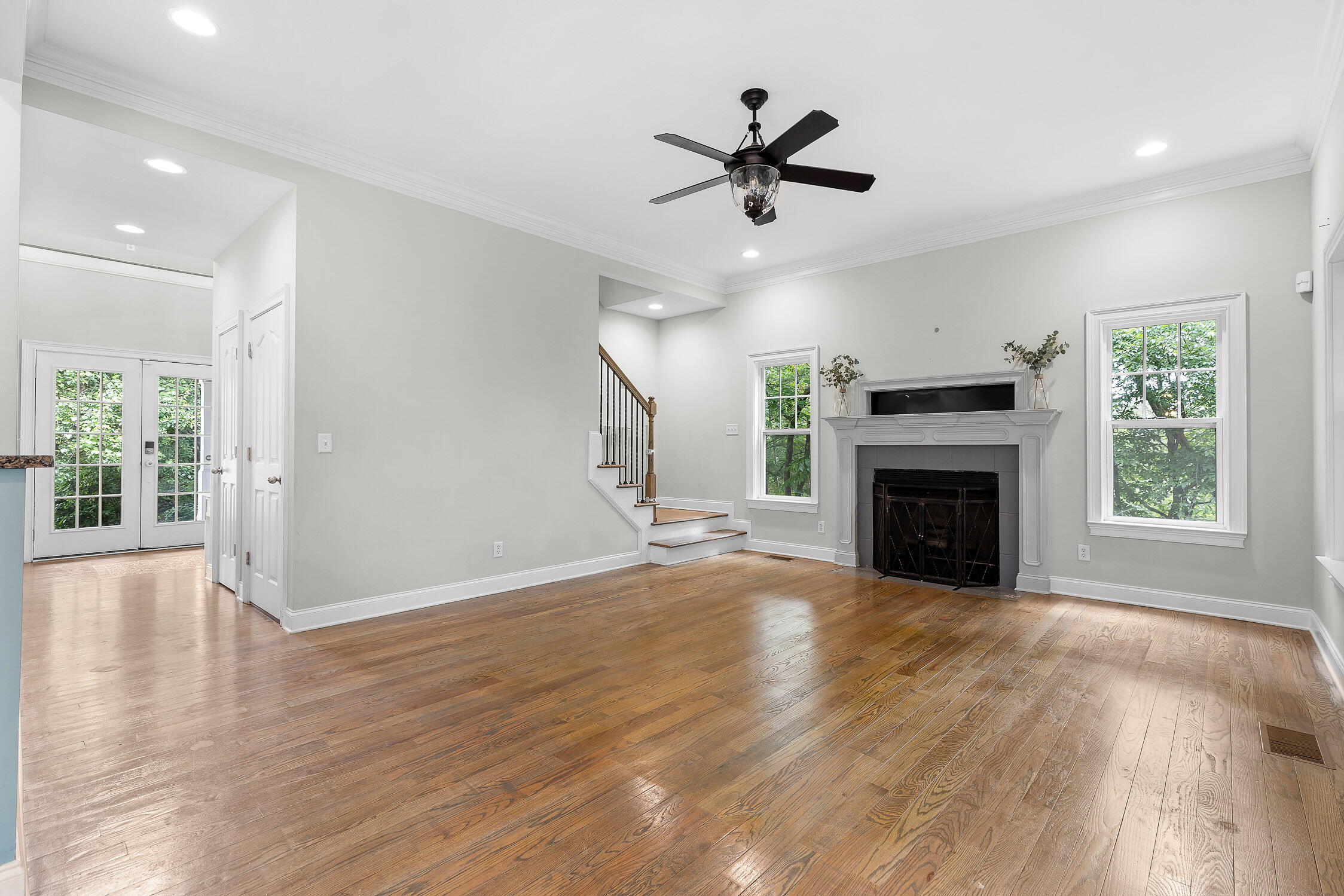 128 Windsor Lane