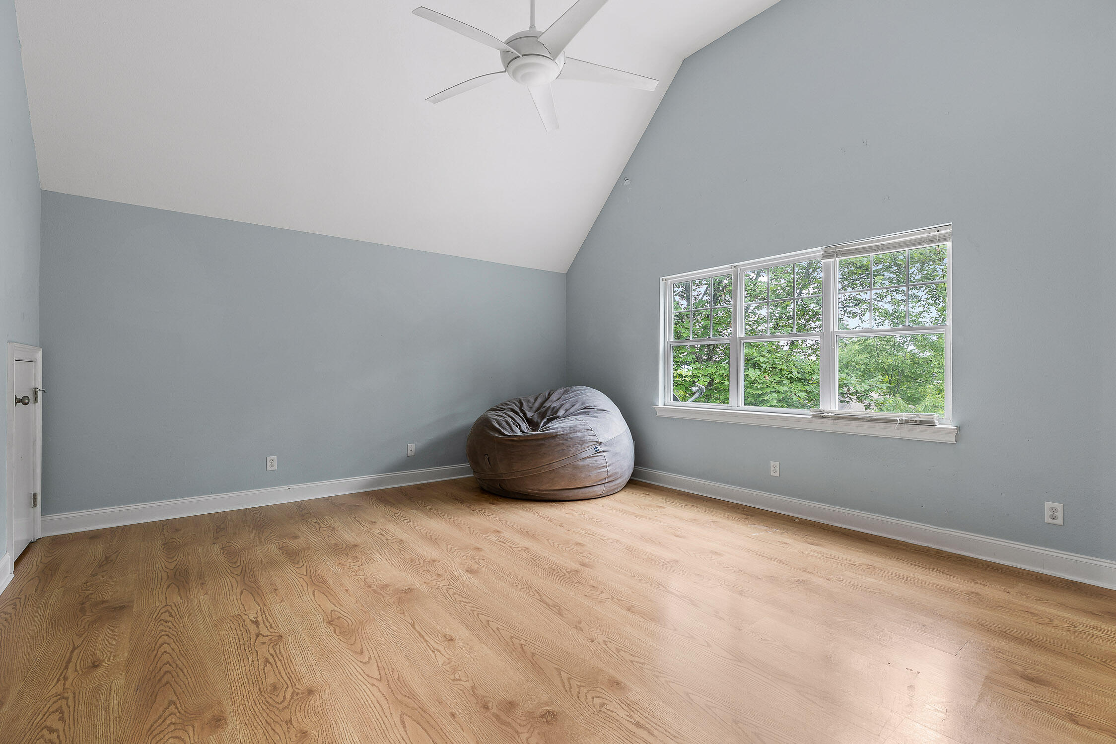128 Windsor Lane