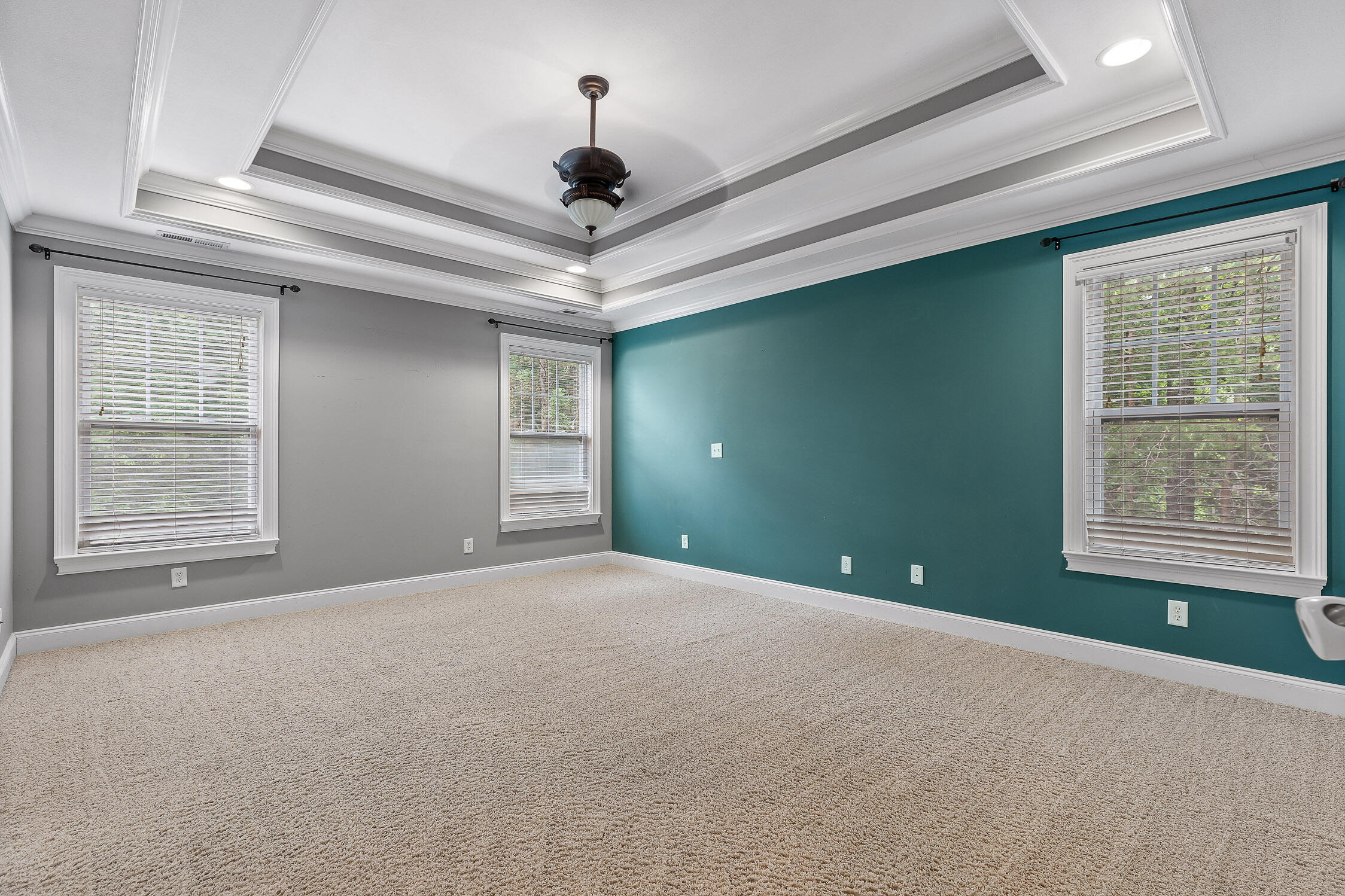 128 Windsor Lane