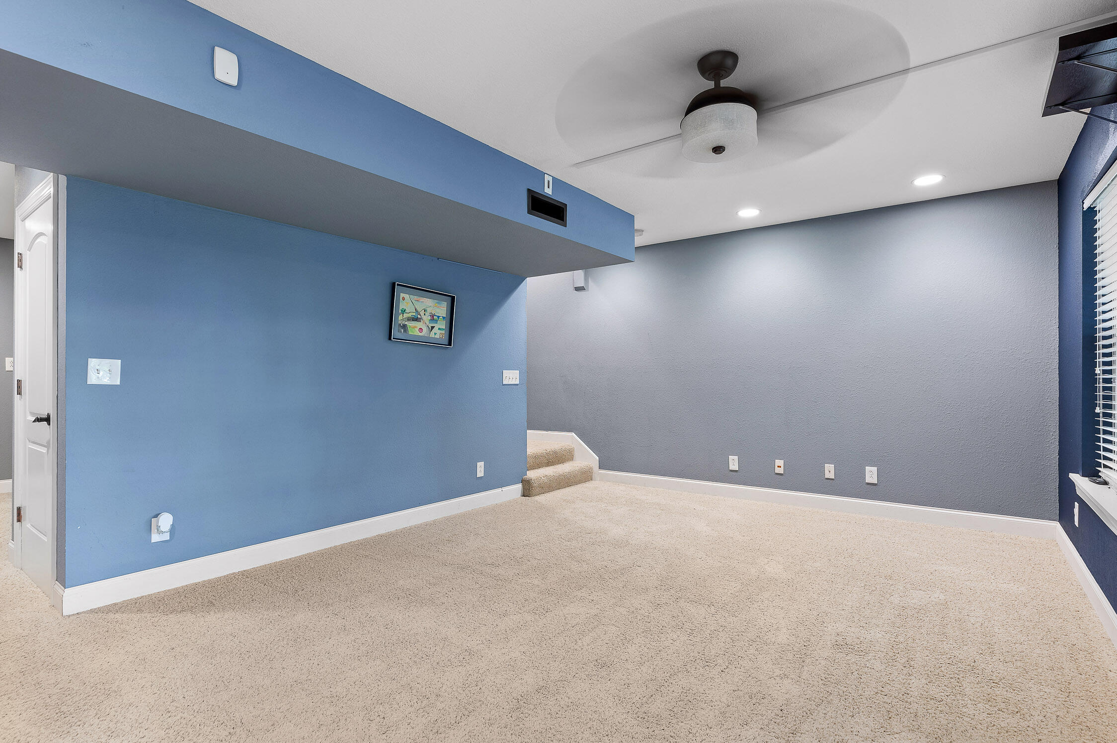 128 Windsor Lane