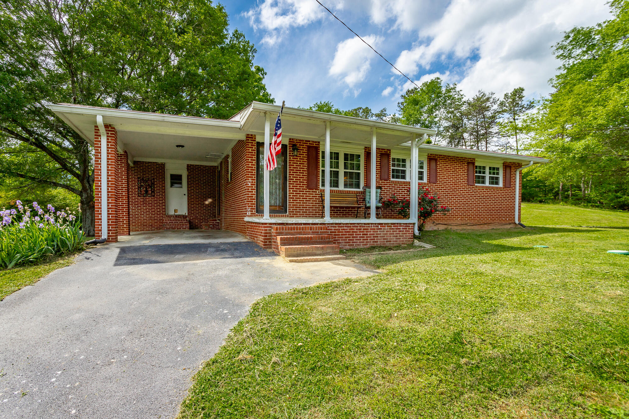 5948 Chamberlain Road, LaFayette