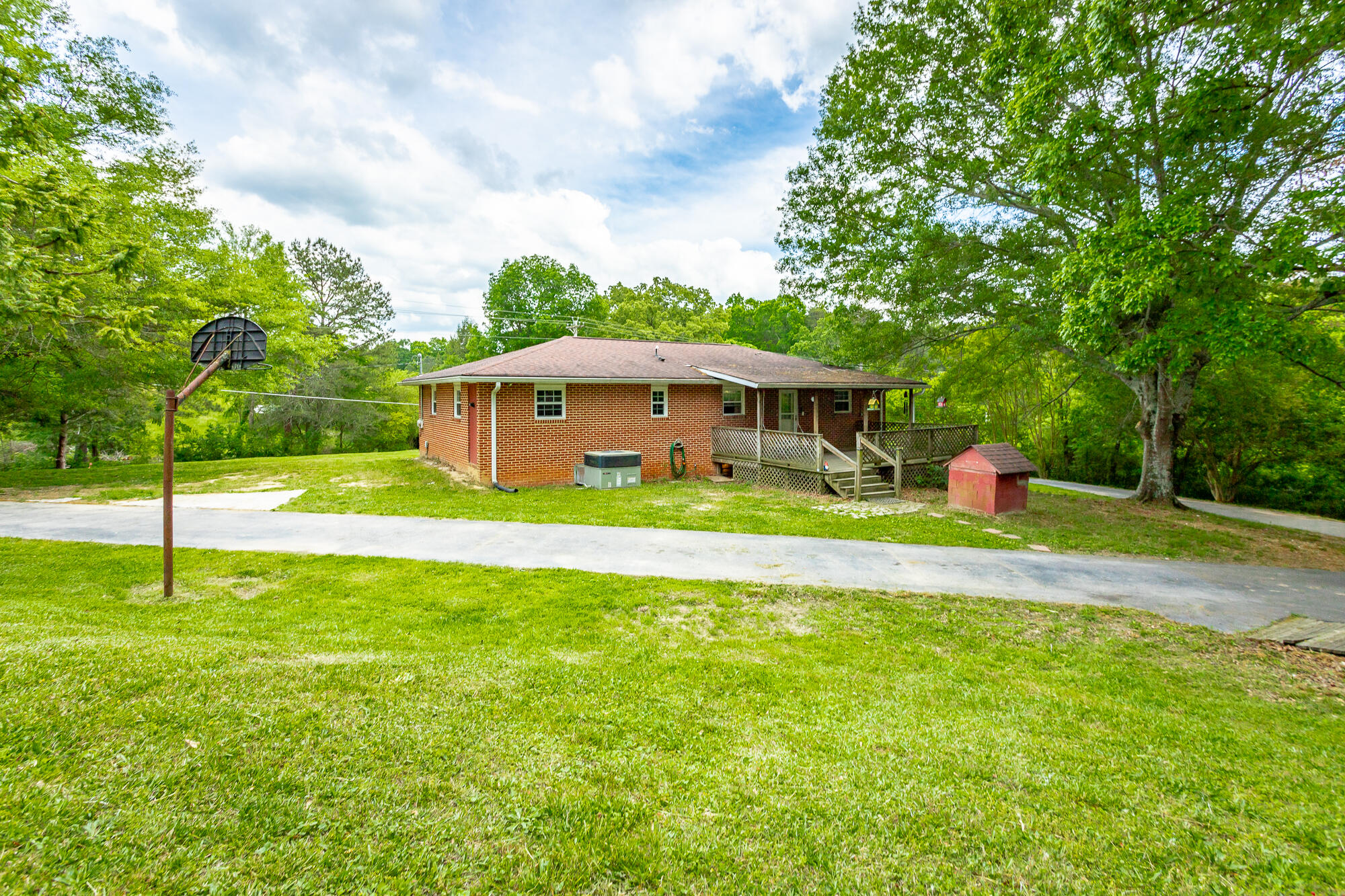 5948 Chamberlain Road, LaFayette