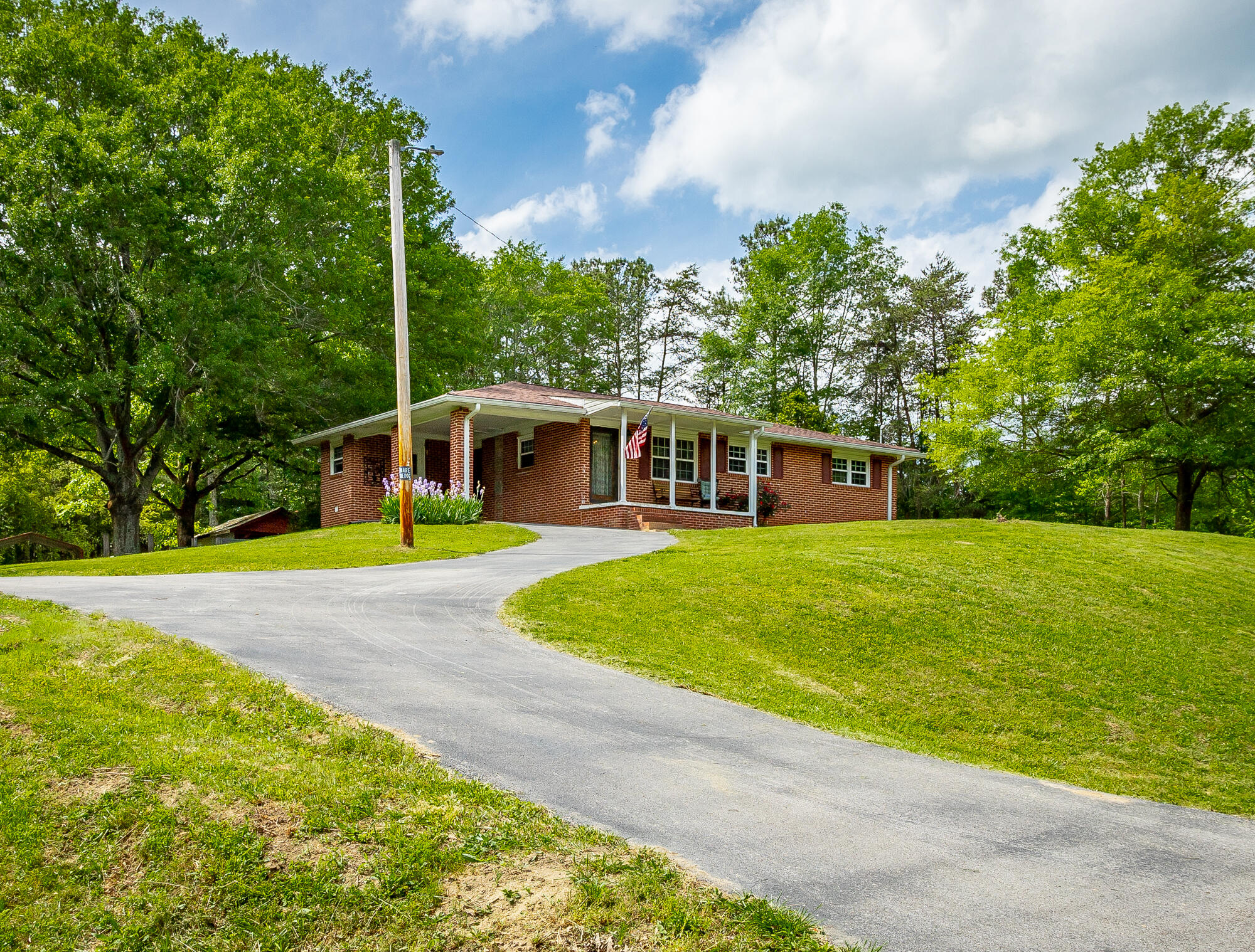5948 Chamberlain Road, LaFayette