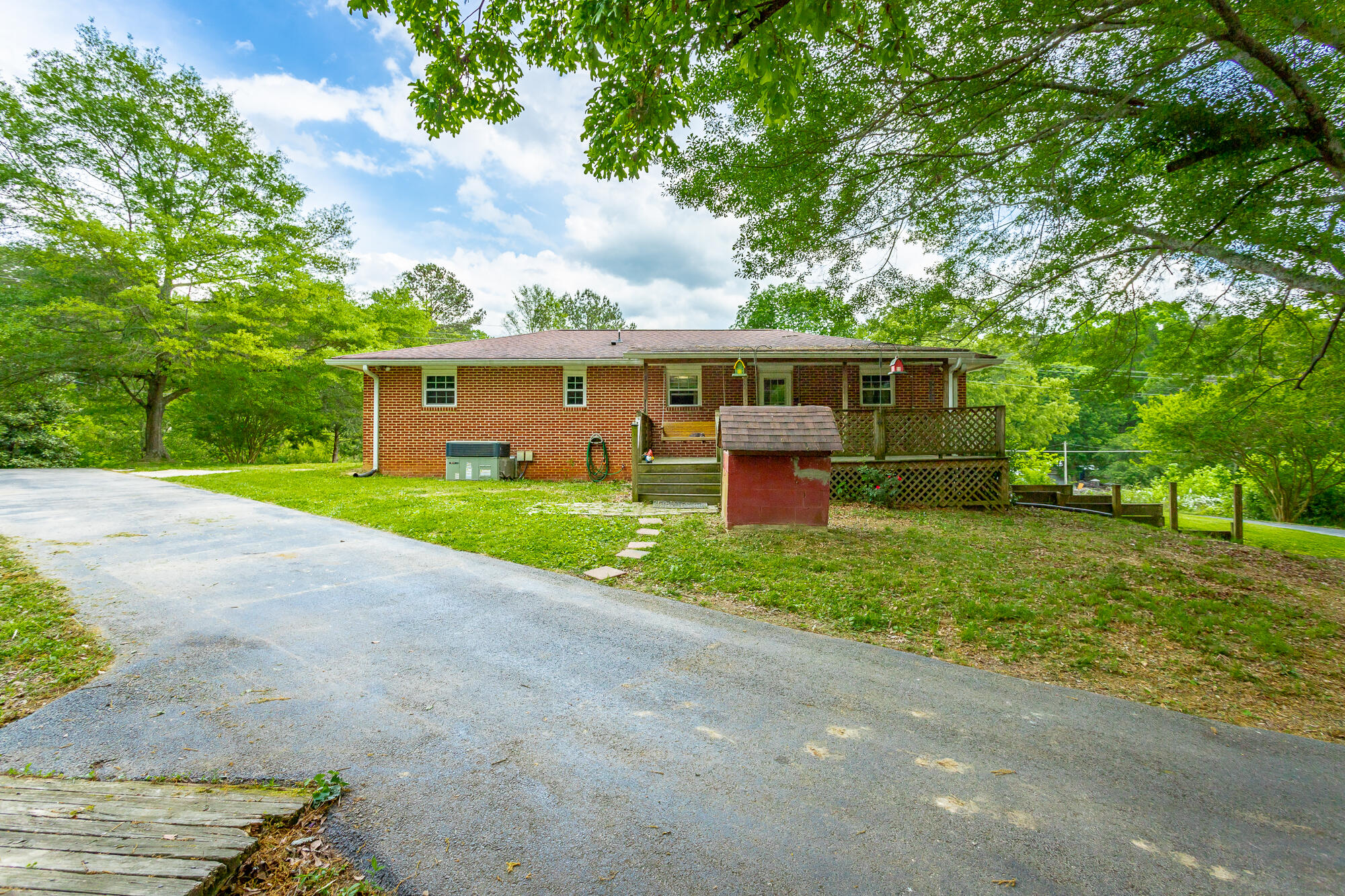 5948 Chamberlain Road, LaFayette
