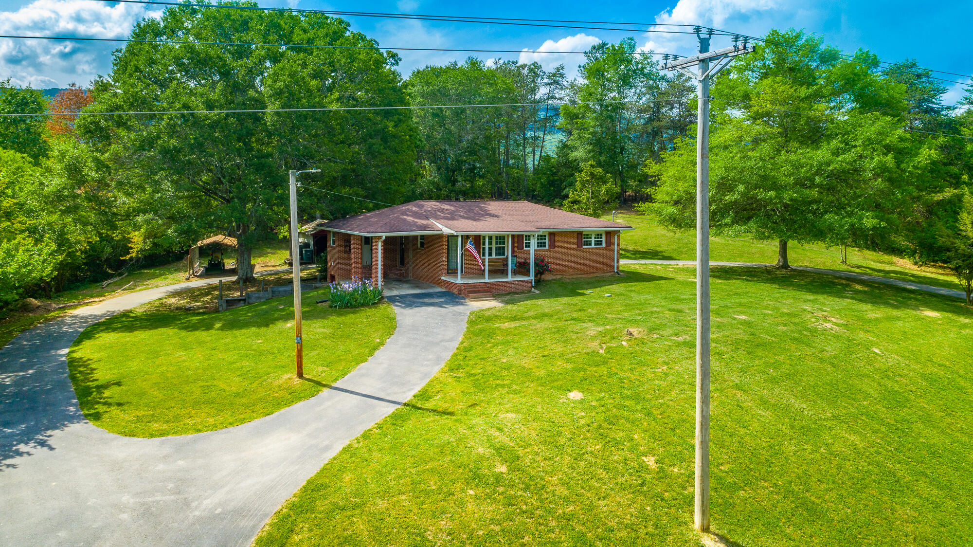 5948 Chamberlain Road, LaFayette