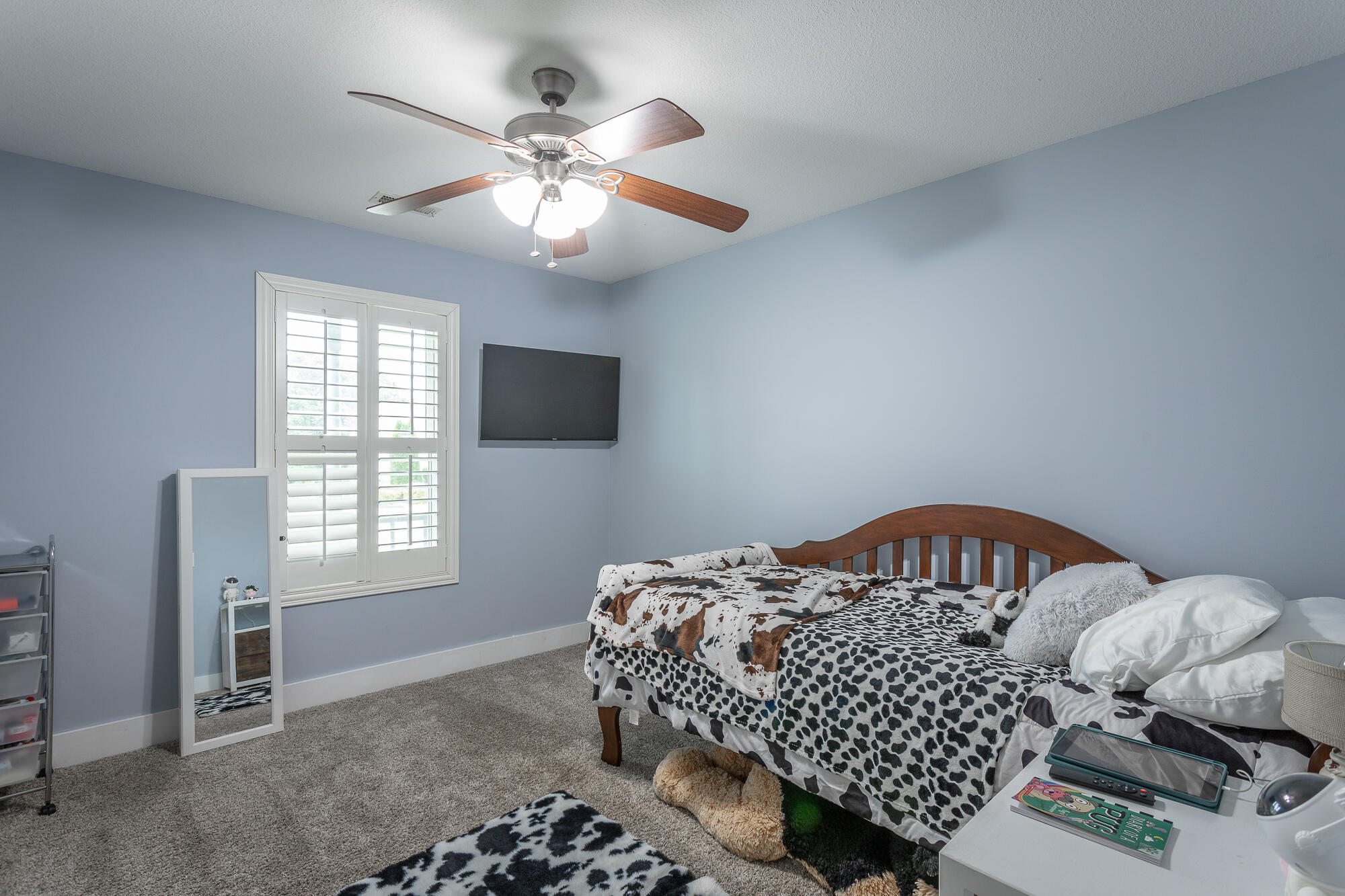 9767 Falcon Crest Drive