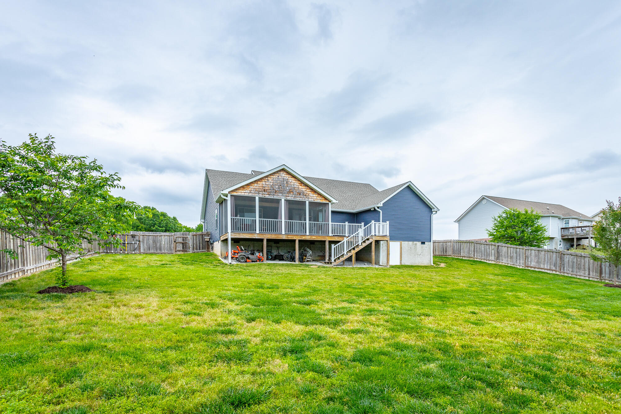 9767 Falcon Crest Drive