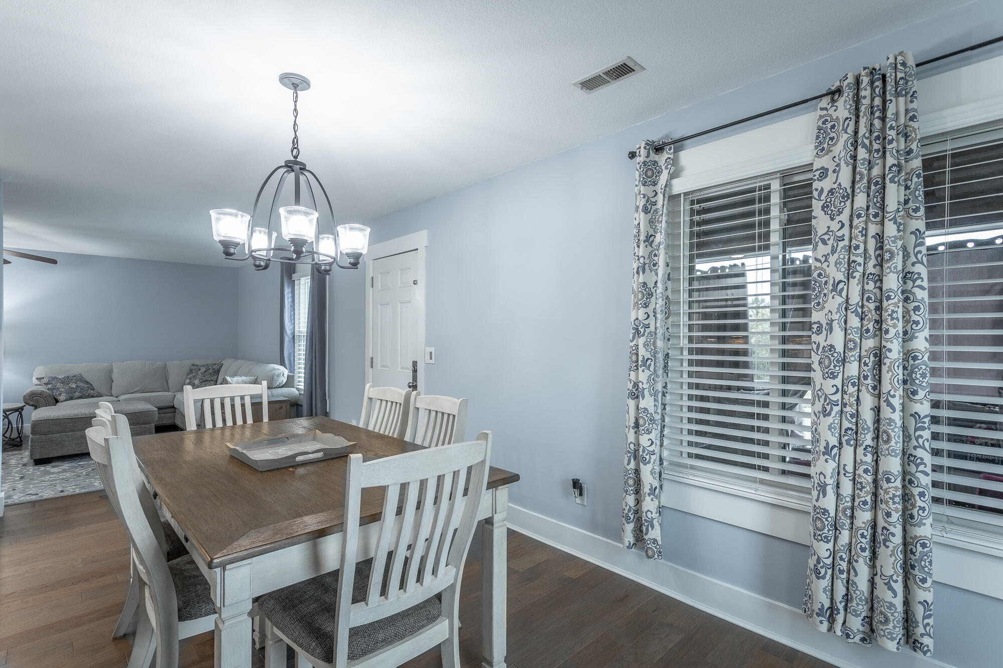 9767 Falcon Crest Drive
