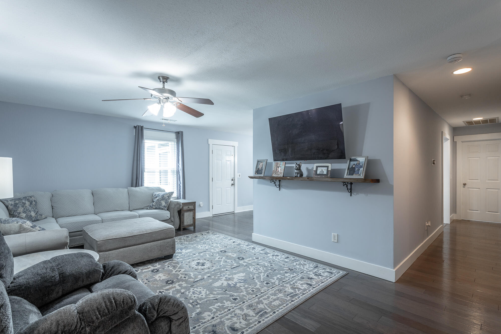9767 Falcon Crest Drive