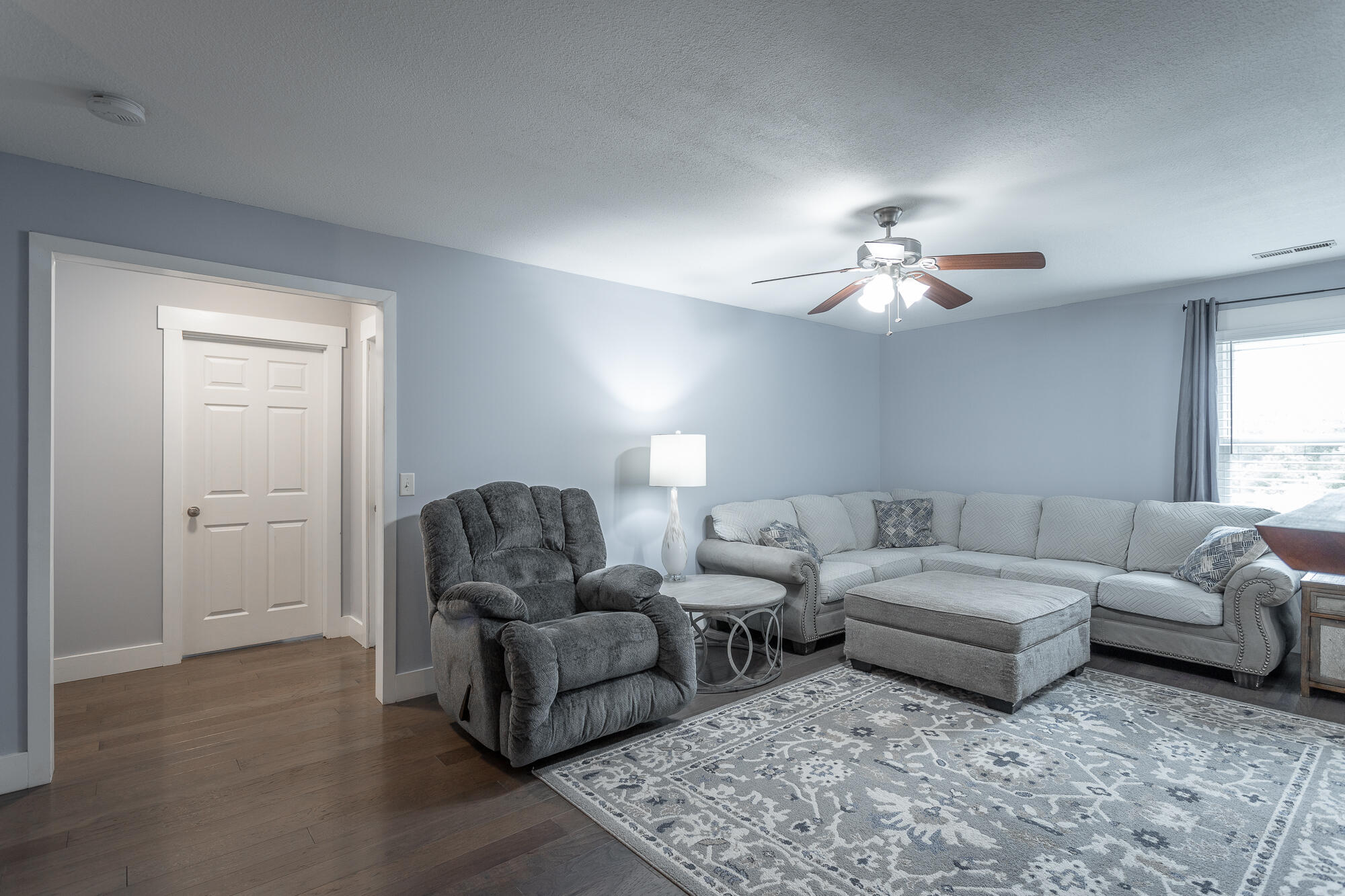 9767 Falcon Crest Drive