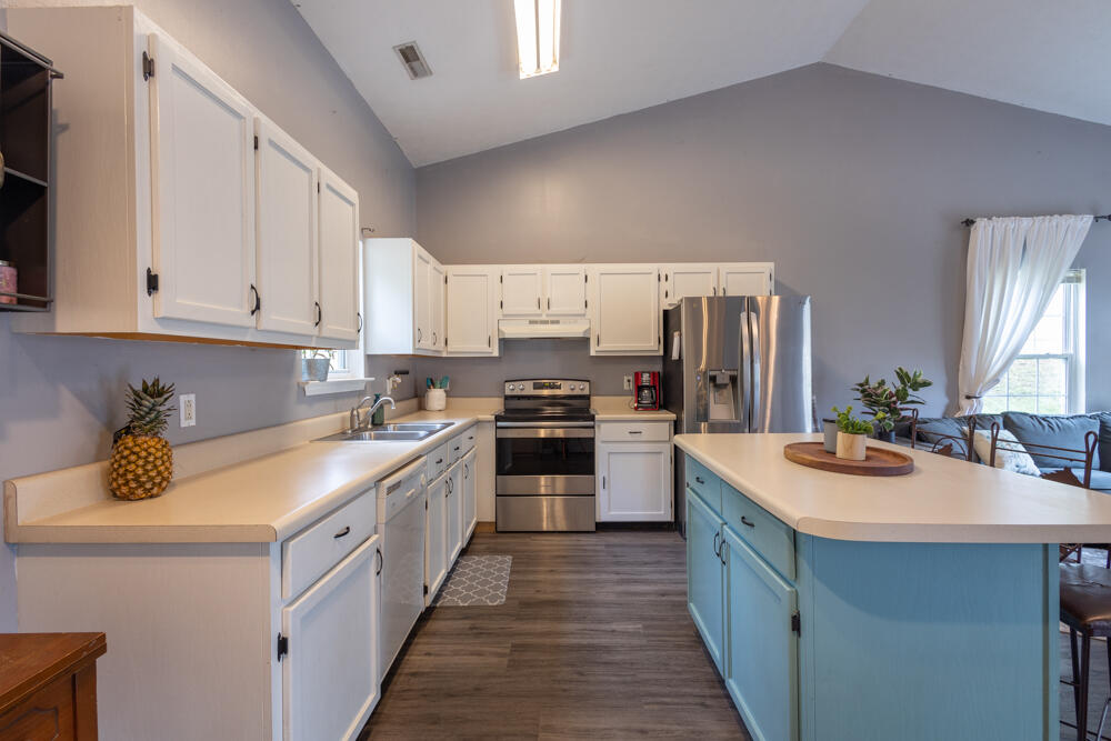 303 Ridgecrest Drive, LaFayette