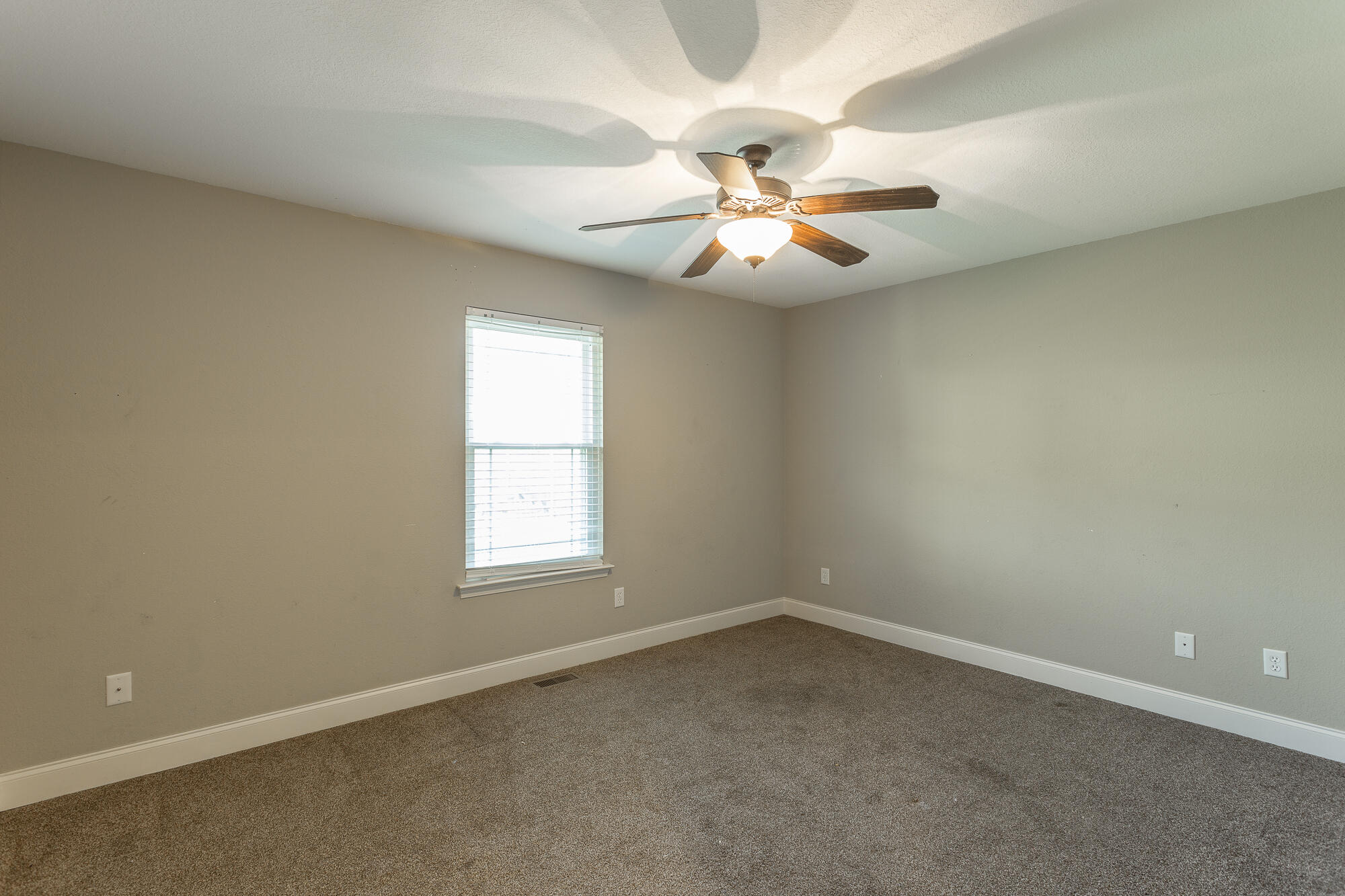 12209 Macon Way