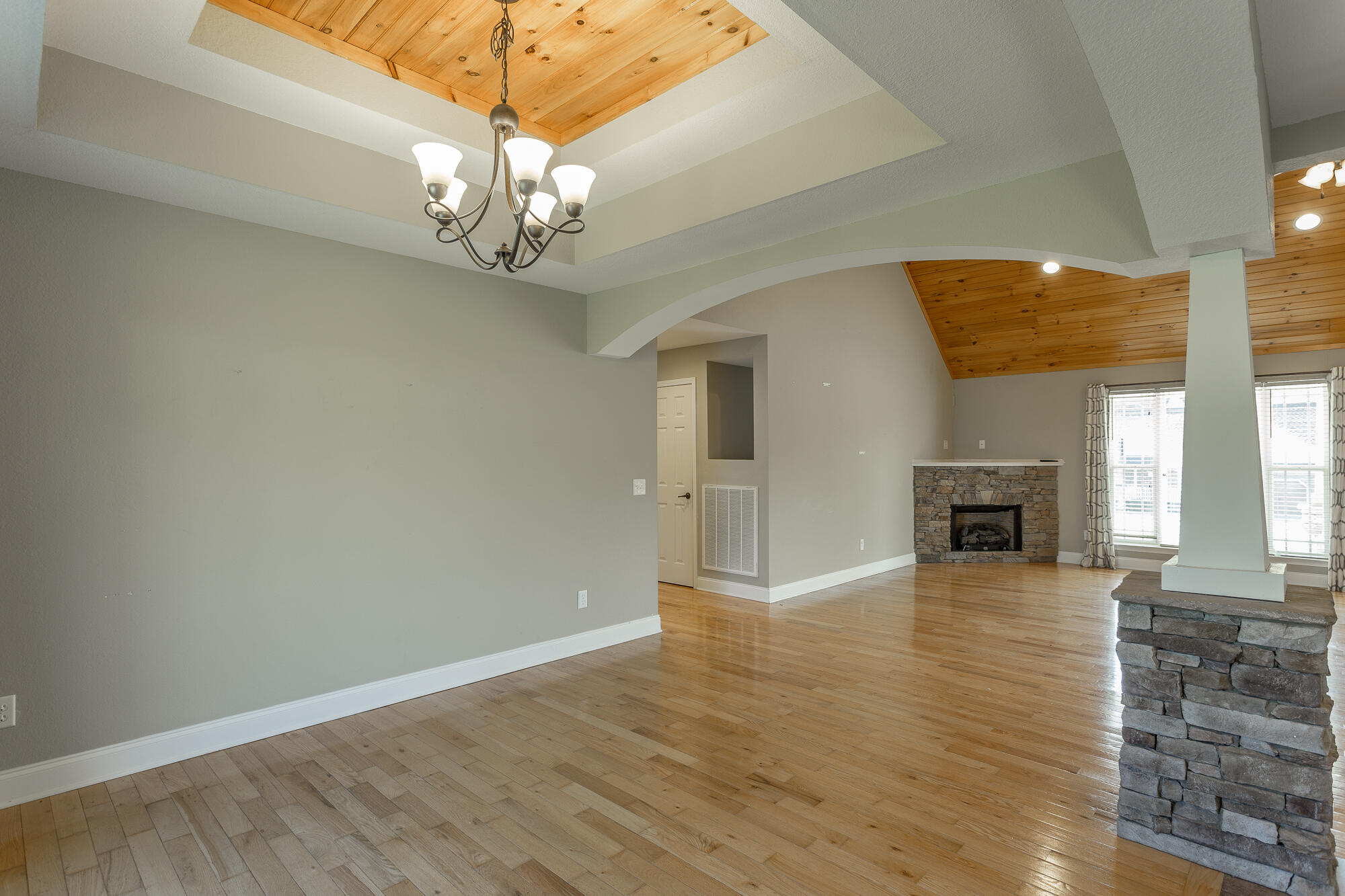 12209 Macon Way