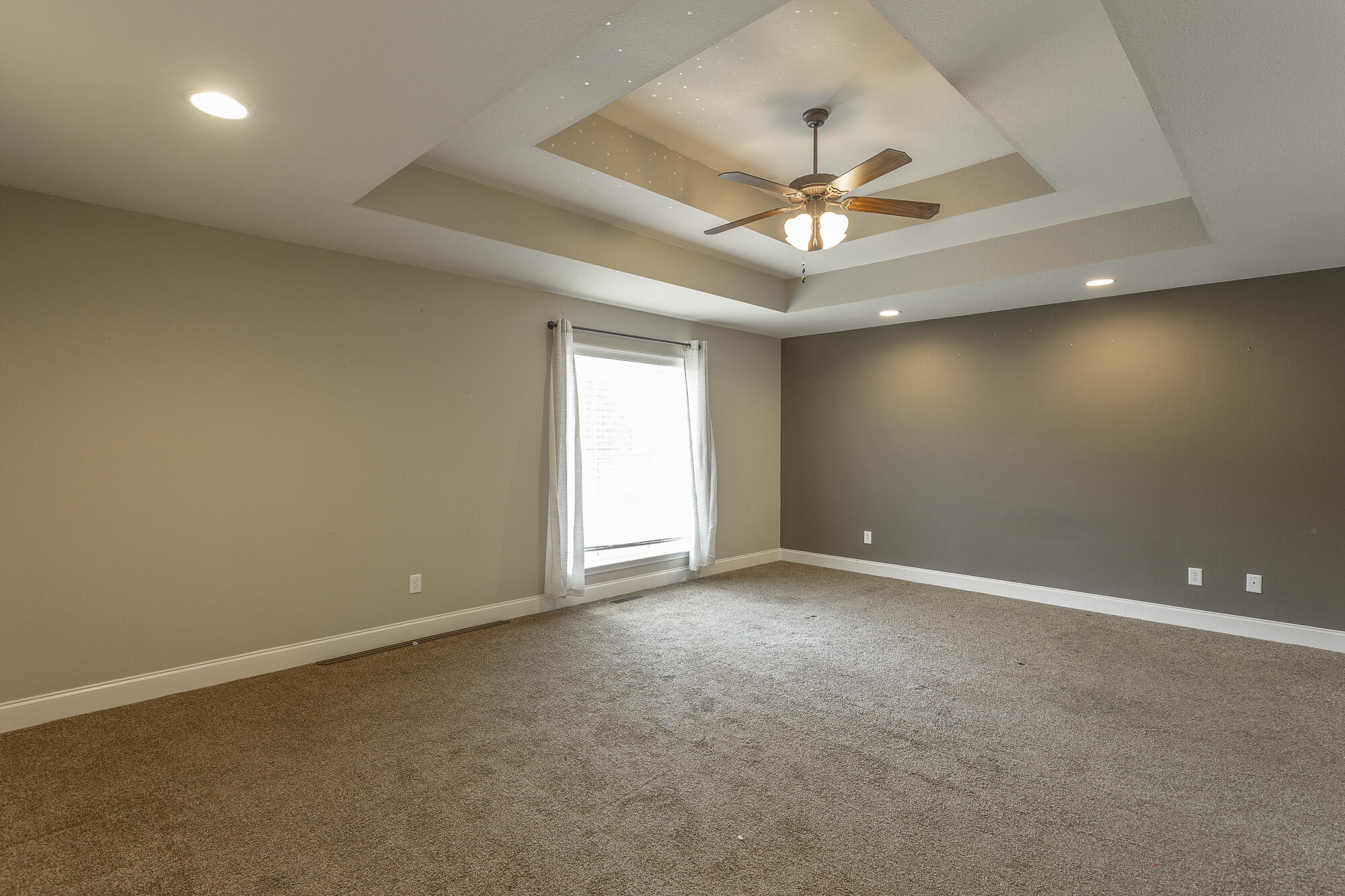 12209 Macon Way