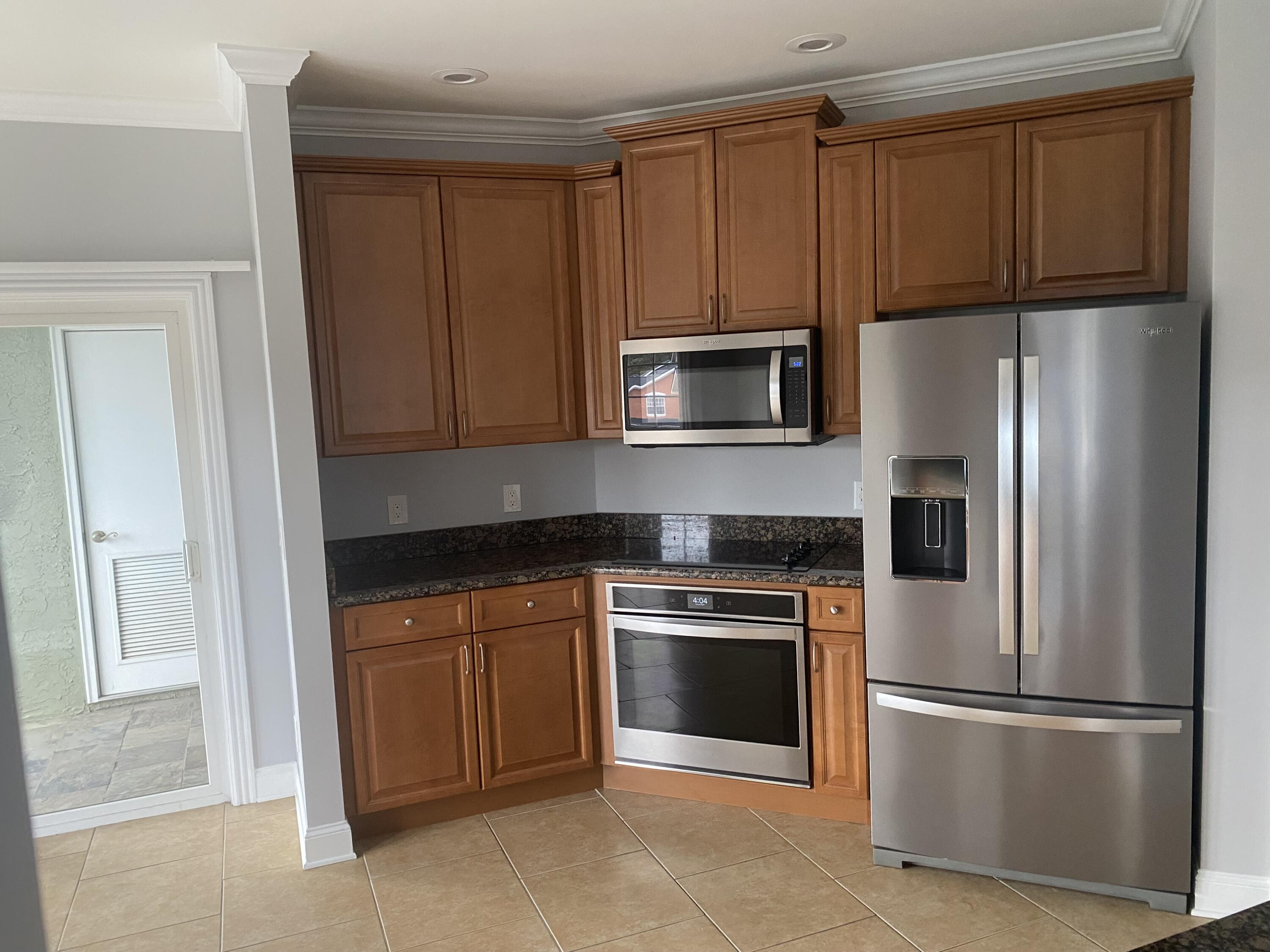 208 Renaissance Court