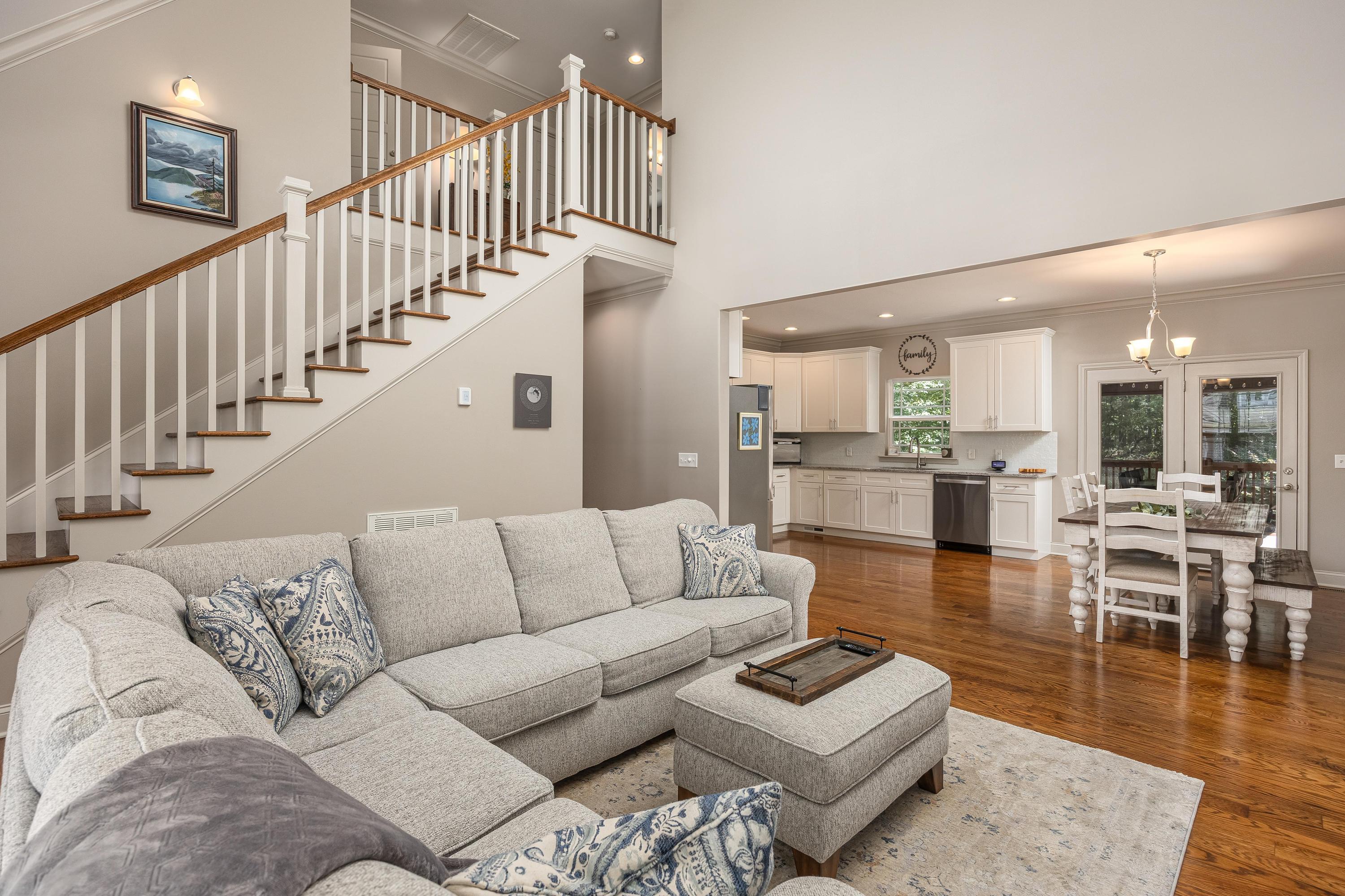 8575 Daju Court