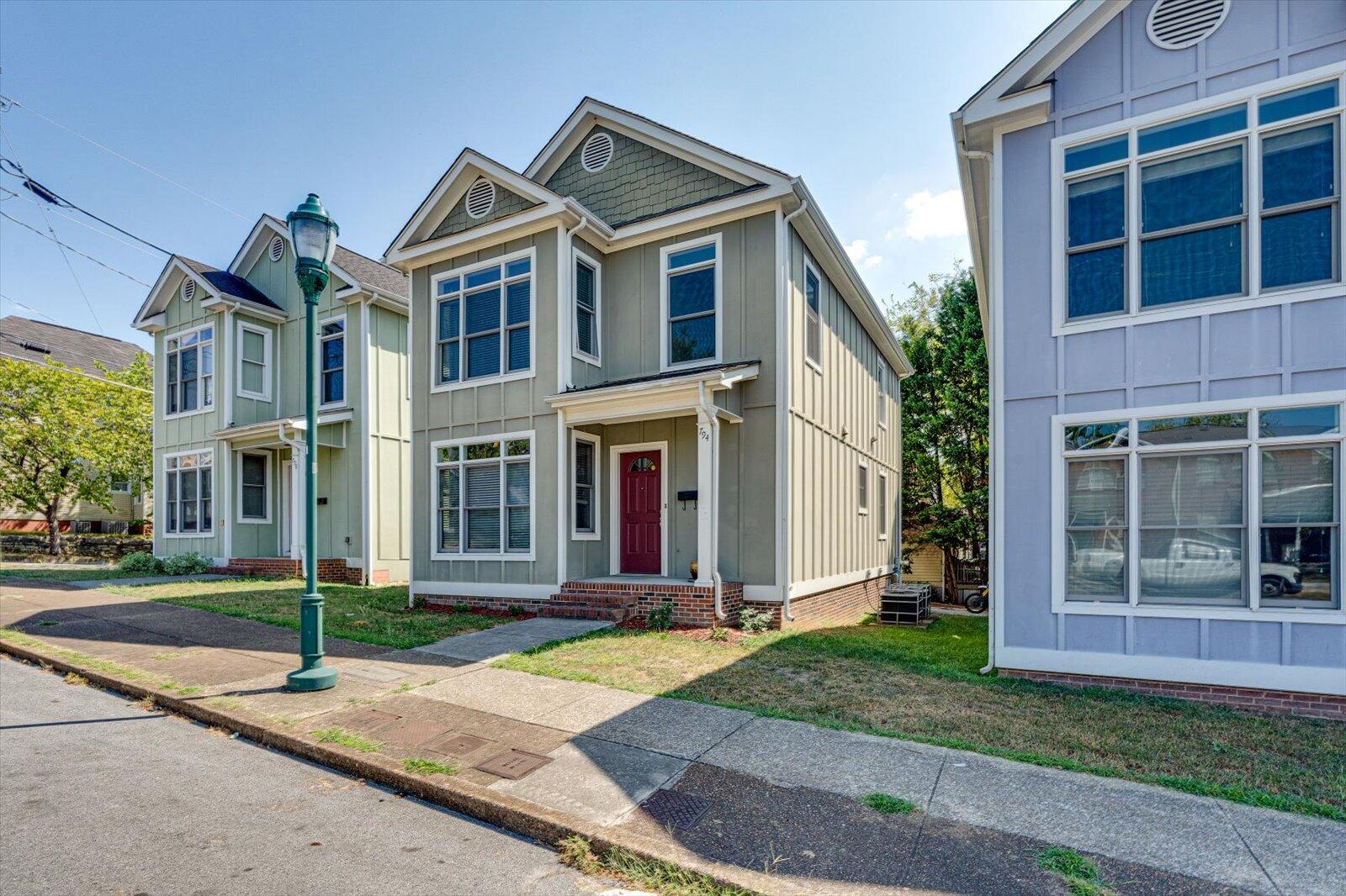794 E Martin Luther King Boulevard